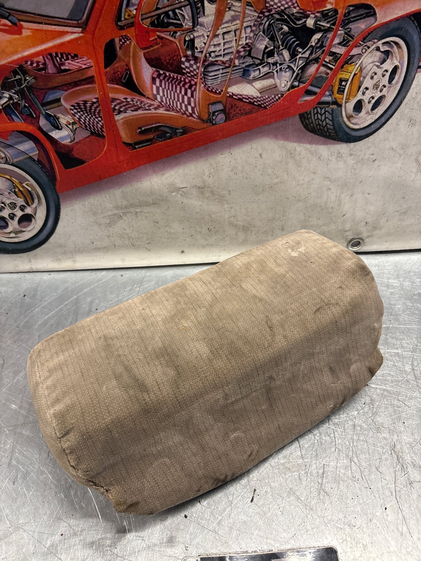 Porsche 928 rear right seat upper cushion, carpeted, beige, used 92852204650
