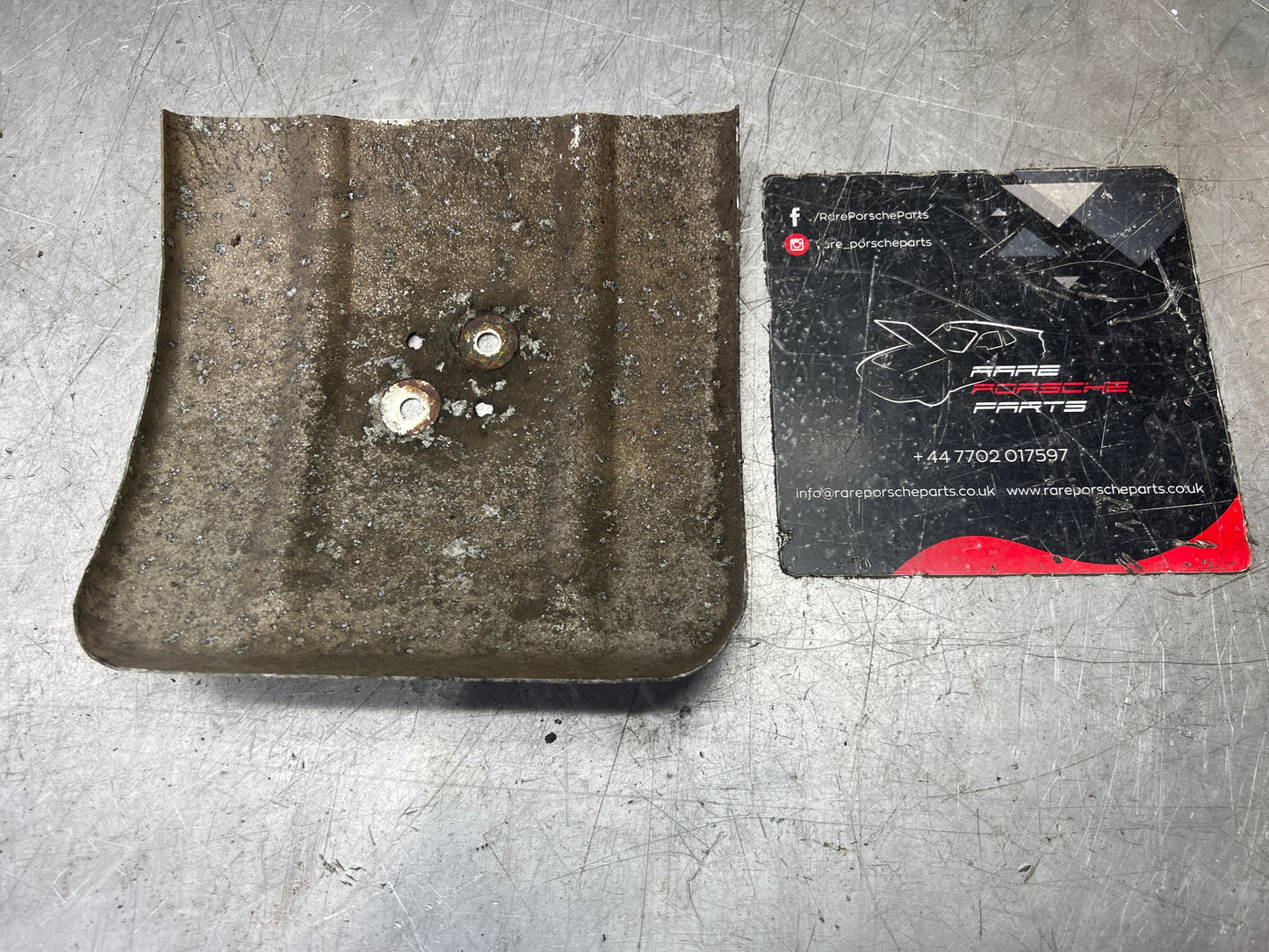 Porsche 968 944 Turbo S S2 - Brake Dust Shield, Cooling Plate 95134159000 used