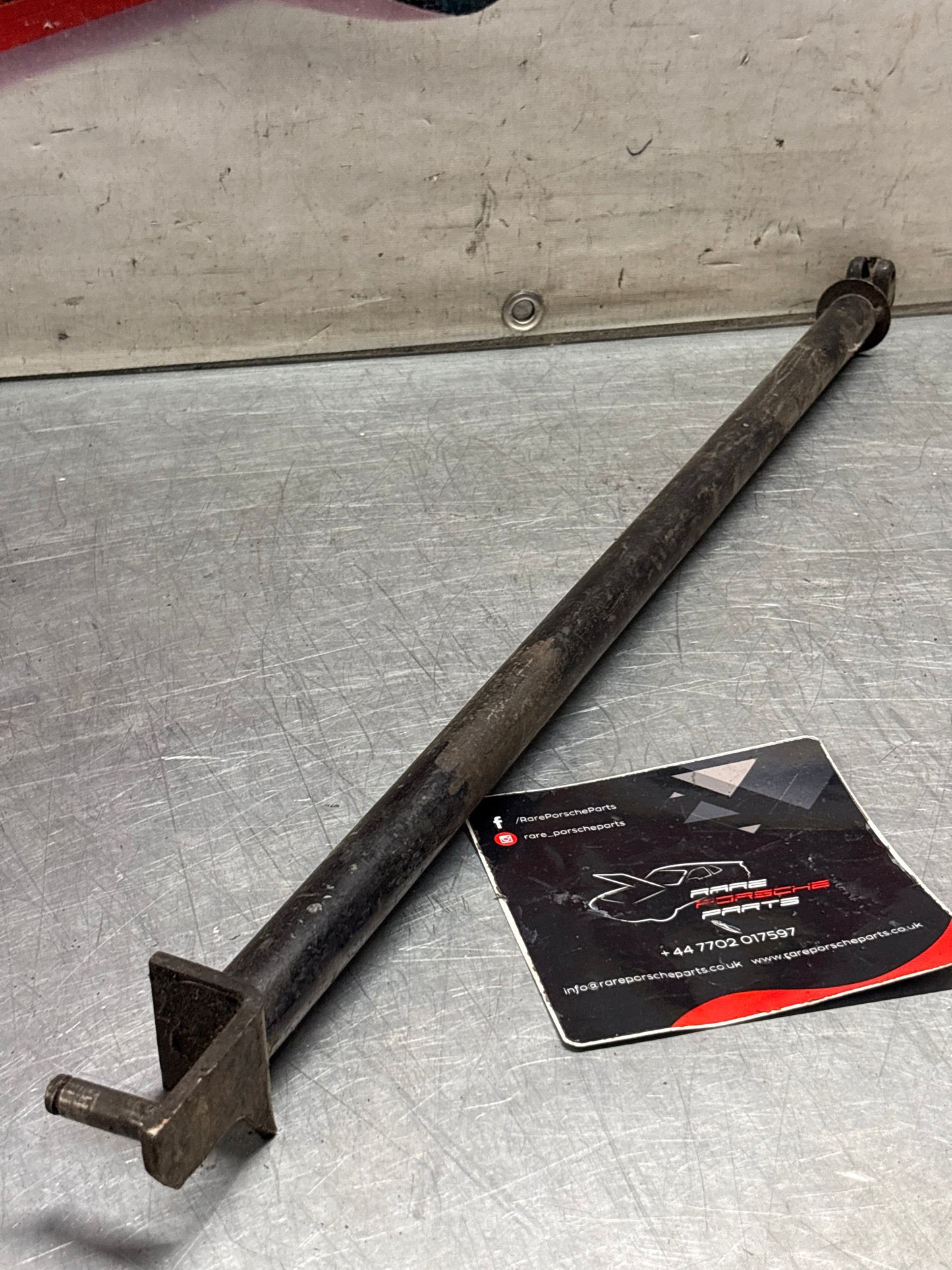 Porsche 928 manual gear shift rod, shorter verson 1981-, used, 92842402818