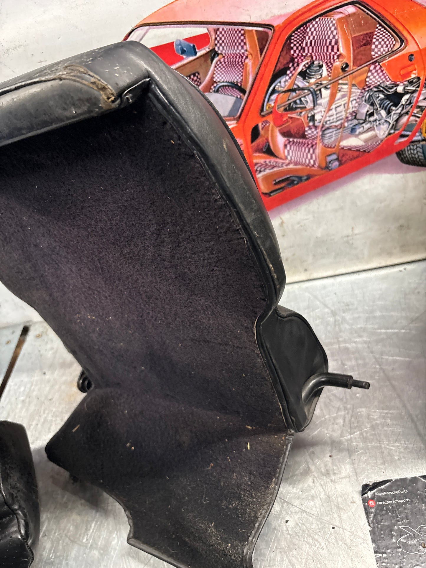 Porsche 928 black leather rear seat set, used