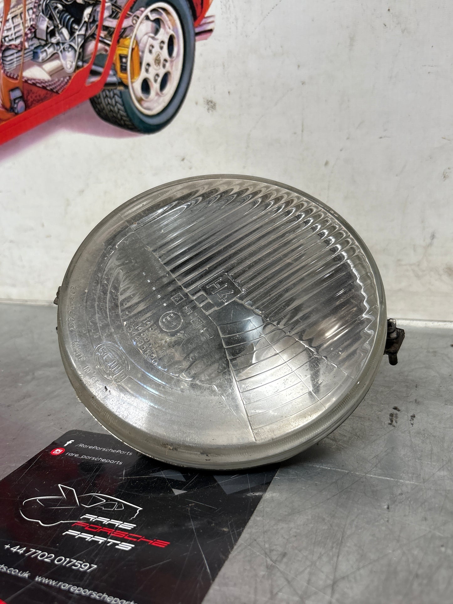 Porsche 924 944 Hella h4 headlight, LHD used 477941771 7R0114551 / 0234495 / 0214551