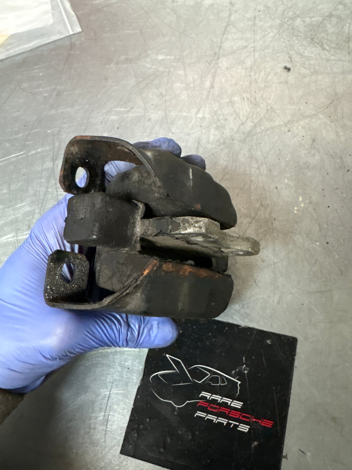 Porsche 944S/S2 85- Gearbox mount, used 94437504504