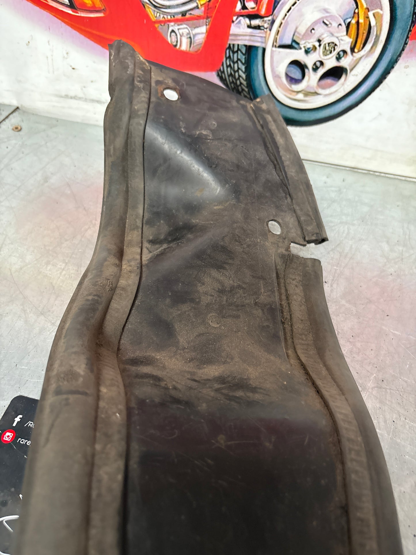 Porsche 944 N/S Left Wheel Arch Splash Shield 94450332101