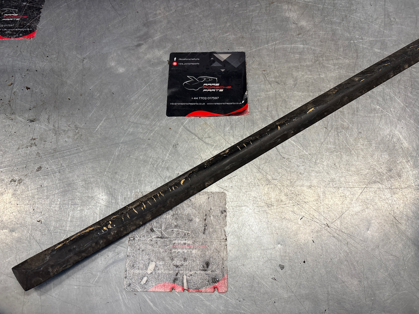Porsche 928 Door Bump Strip right Side, used 92855903403