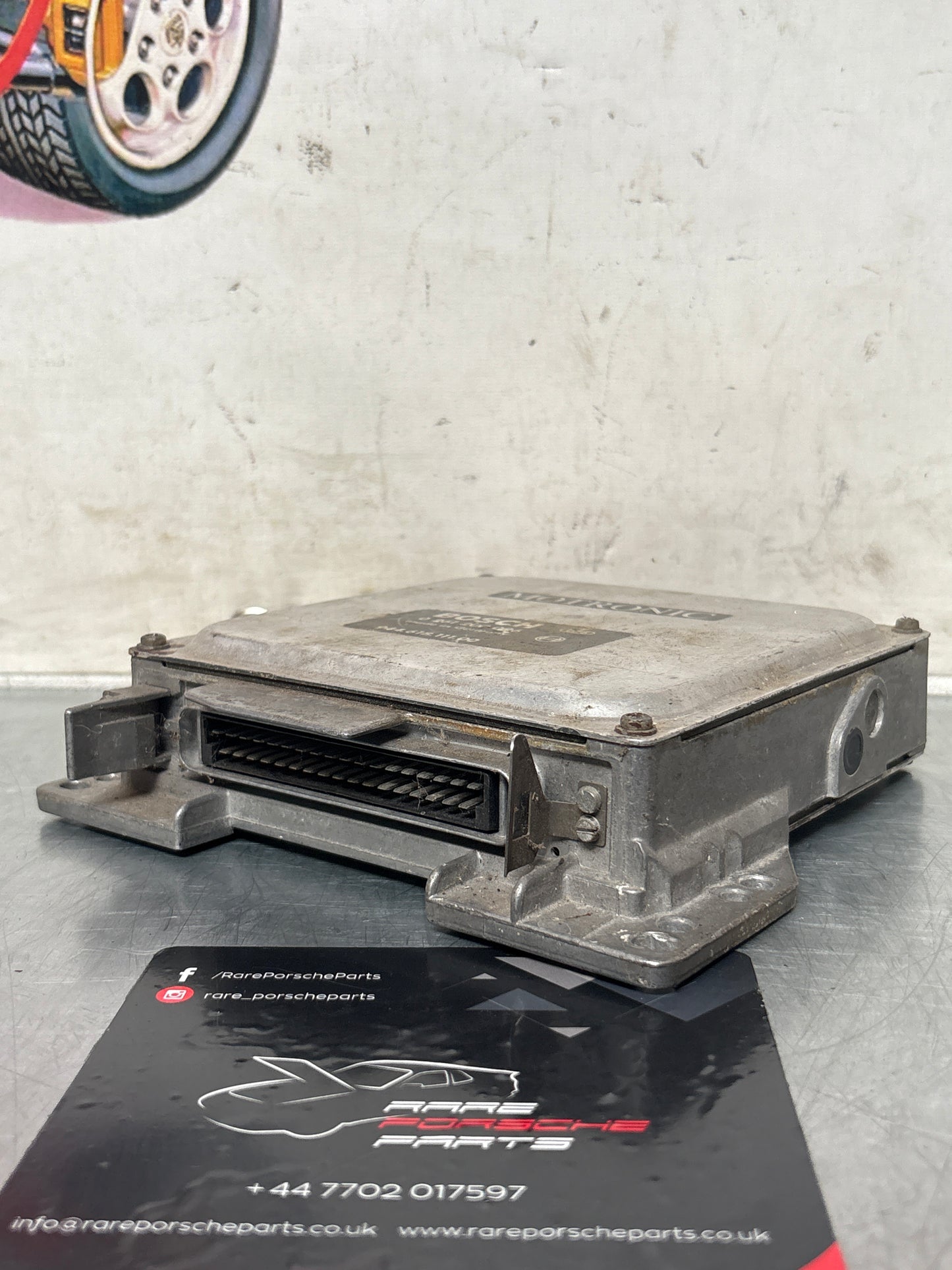 Porsche 944  ECU 94461811100 / 0261200006 used