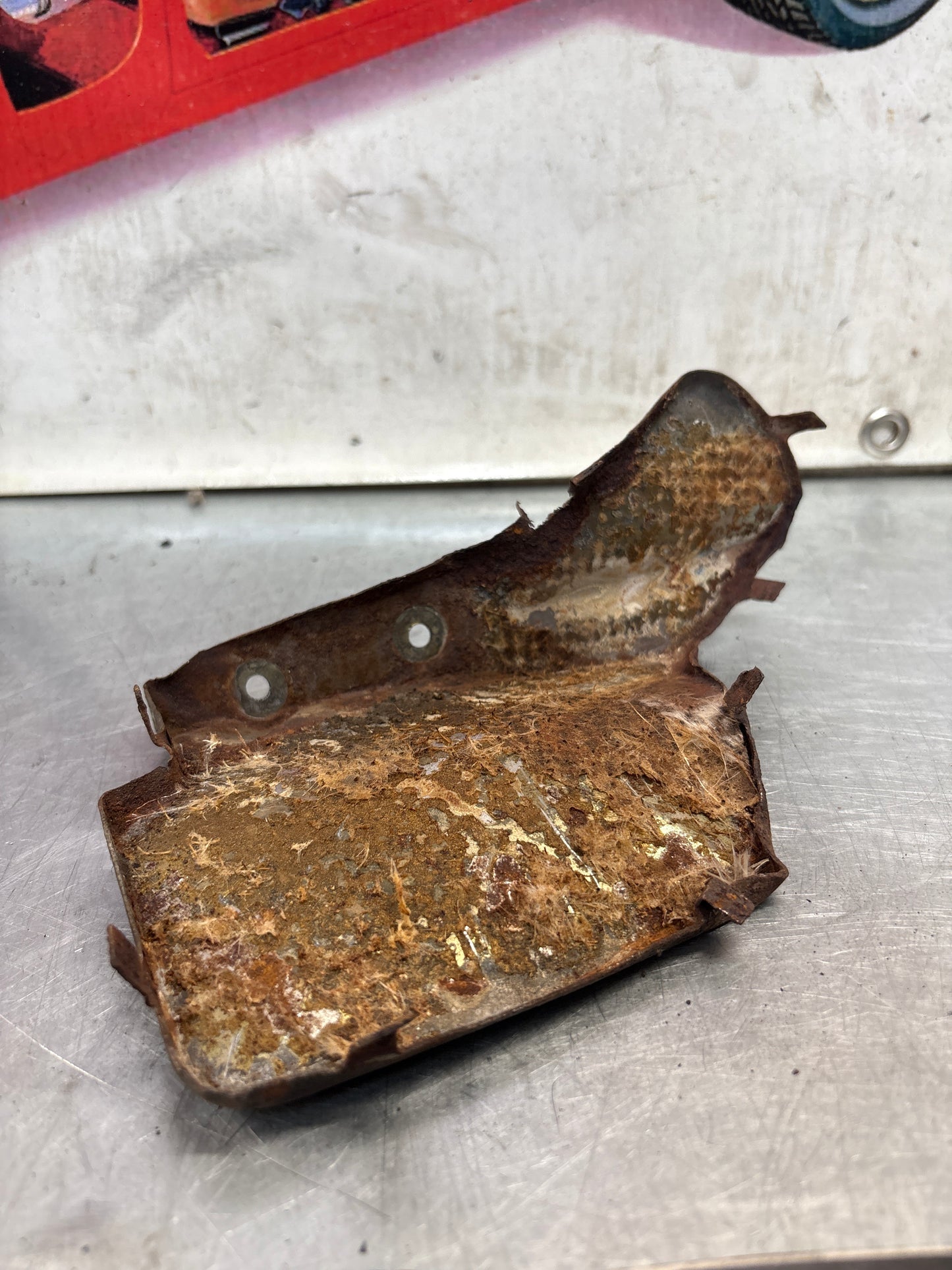 Porsche 928 mount cover heat shield plate right side, used 92837506801