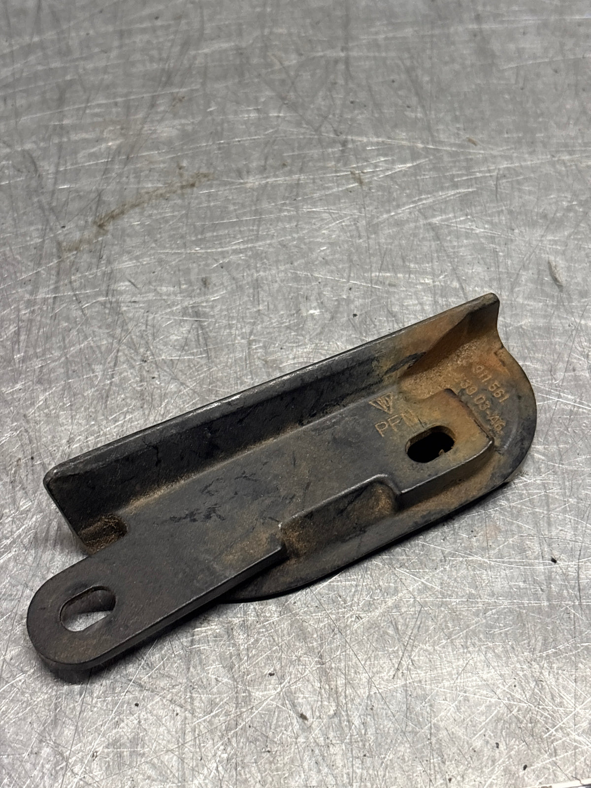Porsche 911 964 cabriolet left roof latch guide plate, used 91156173903