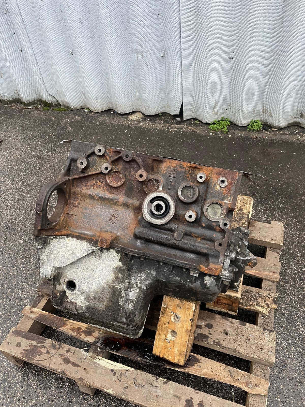 Porsche 924 Turbo S1 31/01 short block, used
