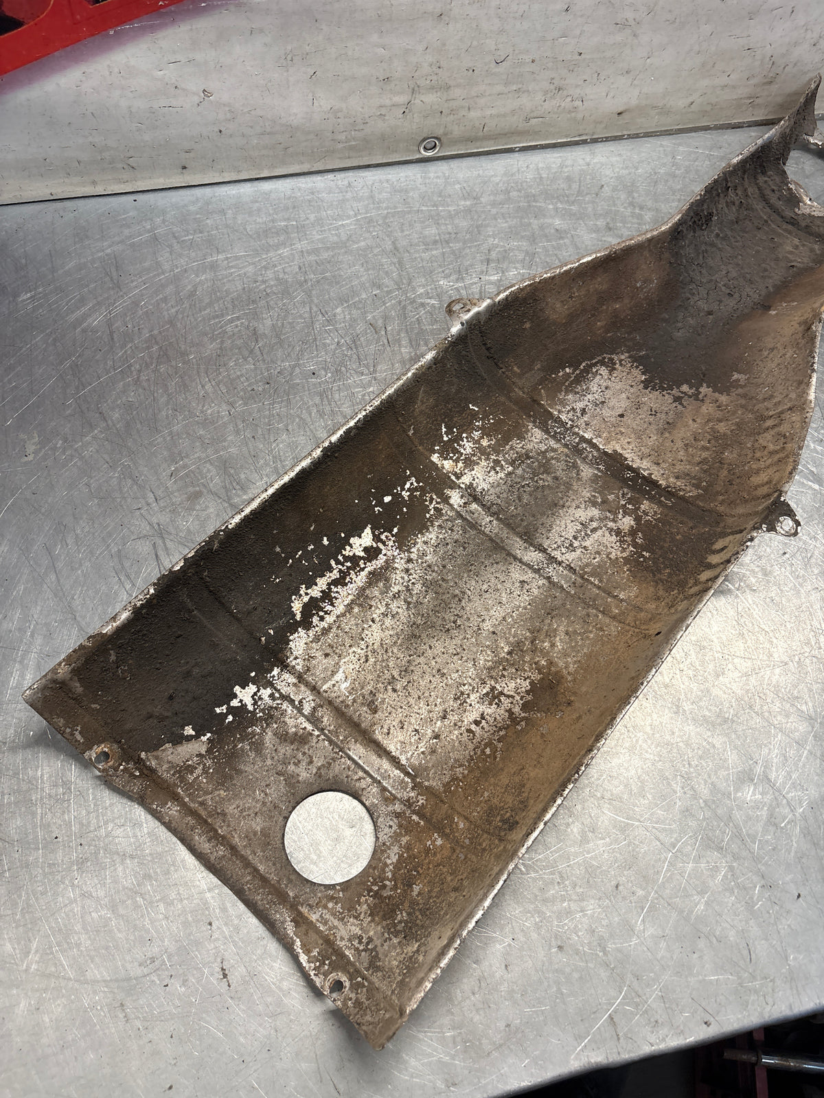 Porsche 928 heat protection plate, 92850449101, used