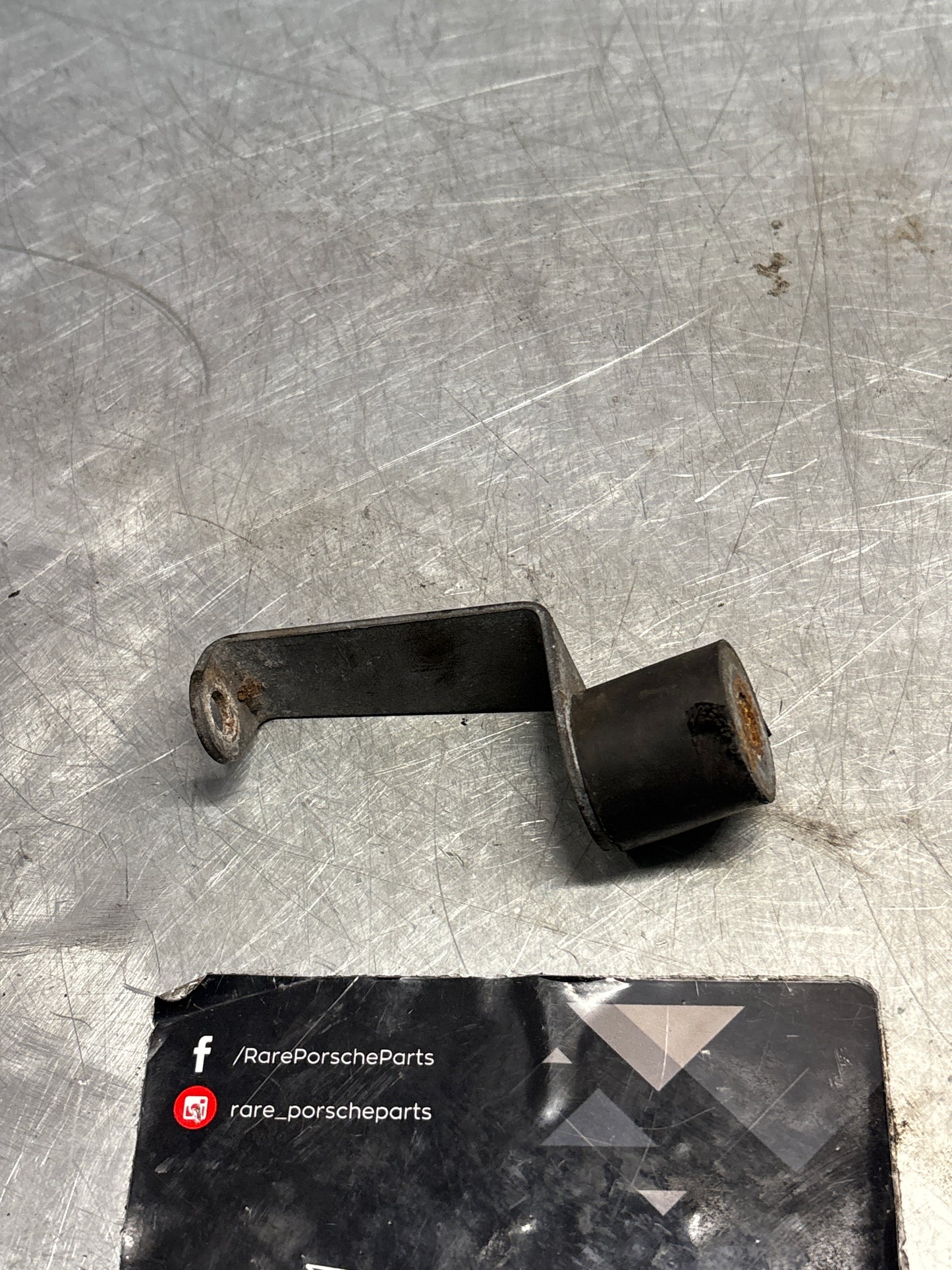 Porsche 928 air cleaner support bracket, used 92811004400
