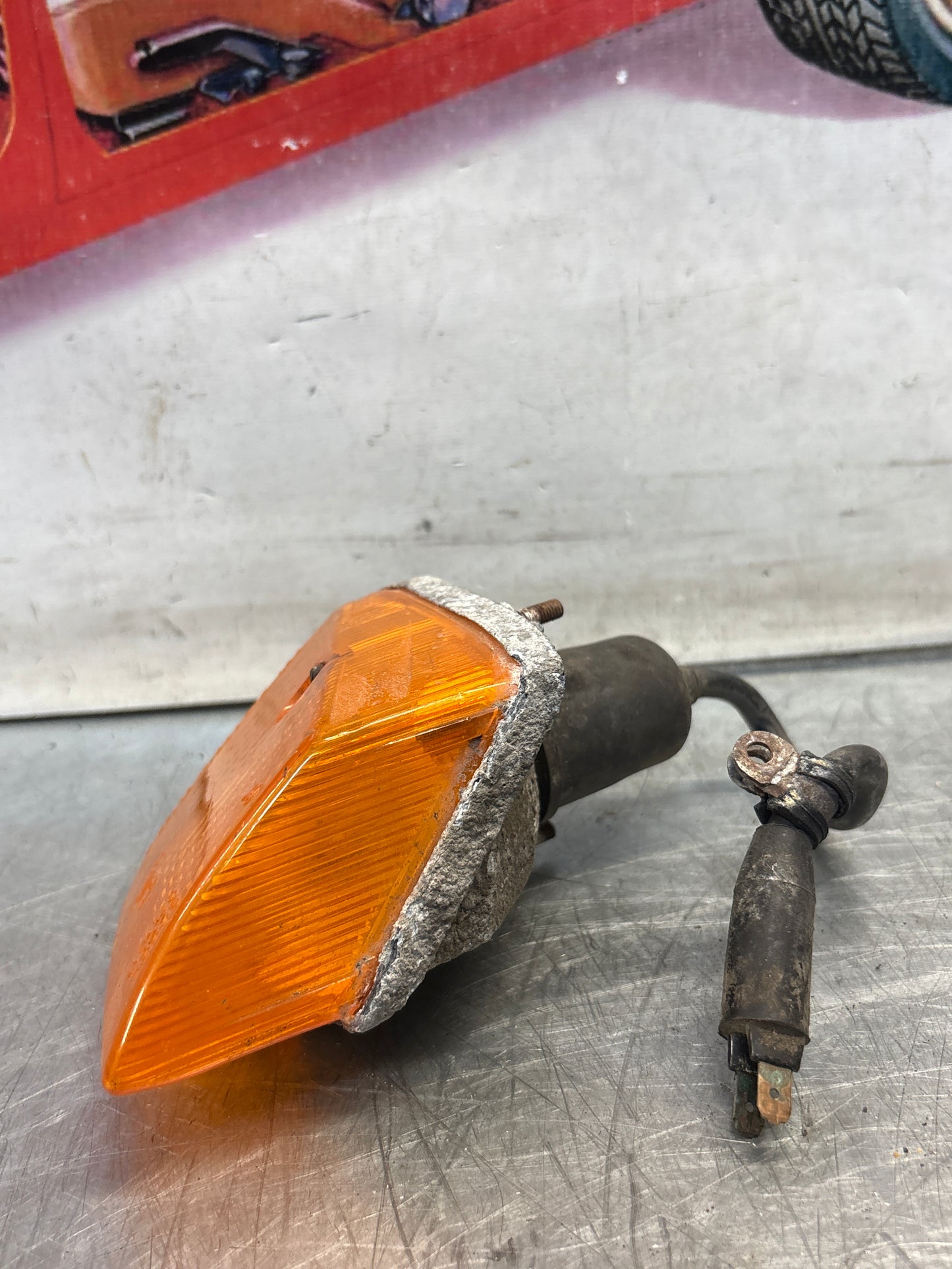 Porsche 928 pre facelift indicator lamp, right, used 0311315002 / 92863142100