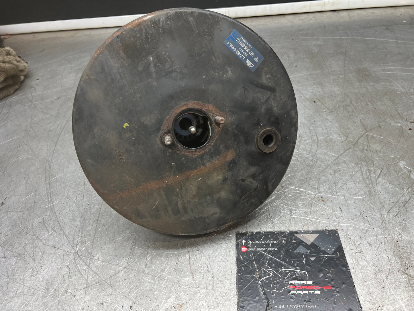 Porsche 928 brake booster, used 9273550250