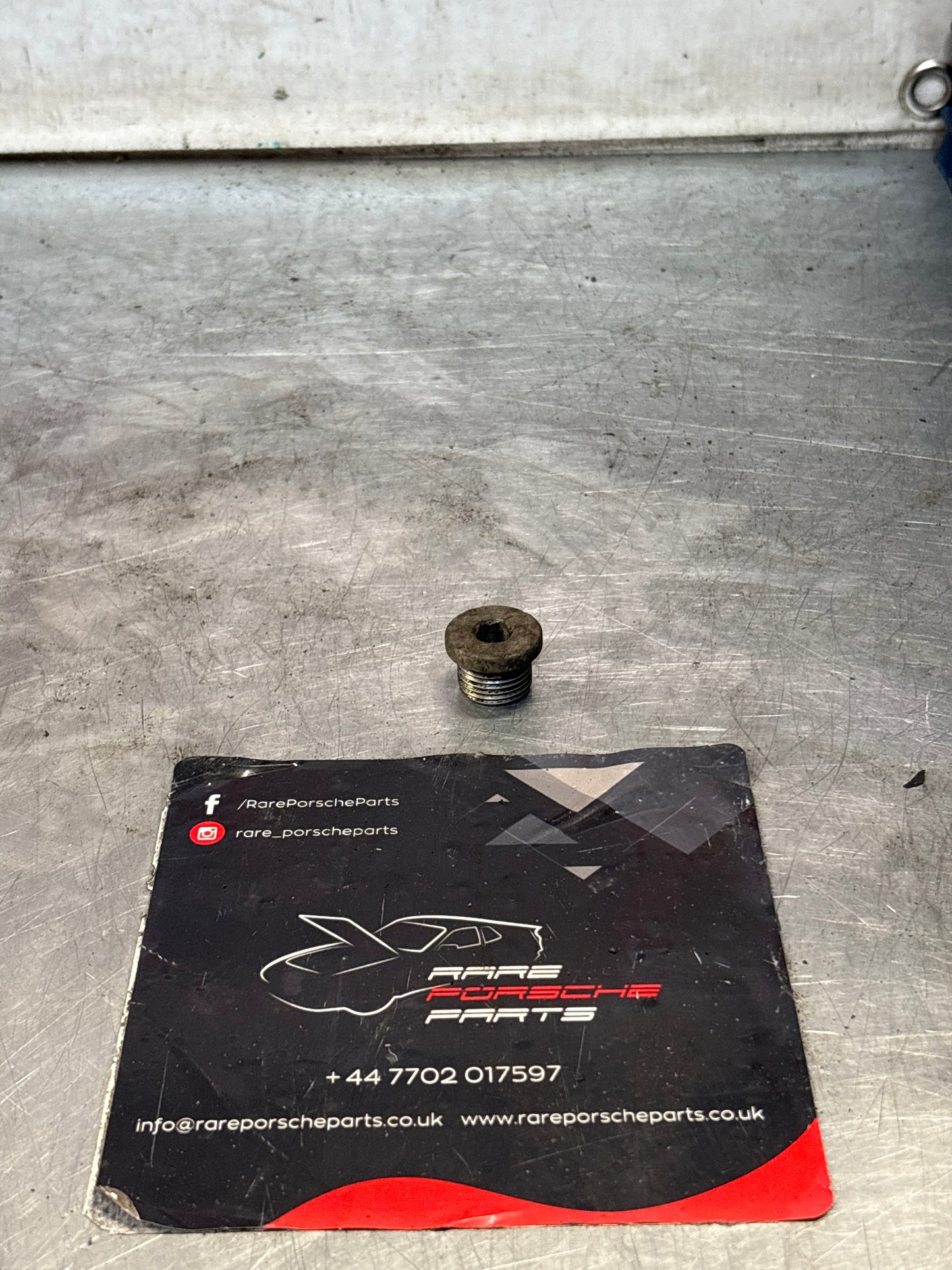 Porsche 924 944 928 screw plug, used 90021900930