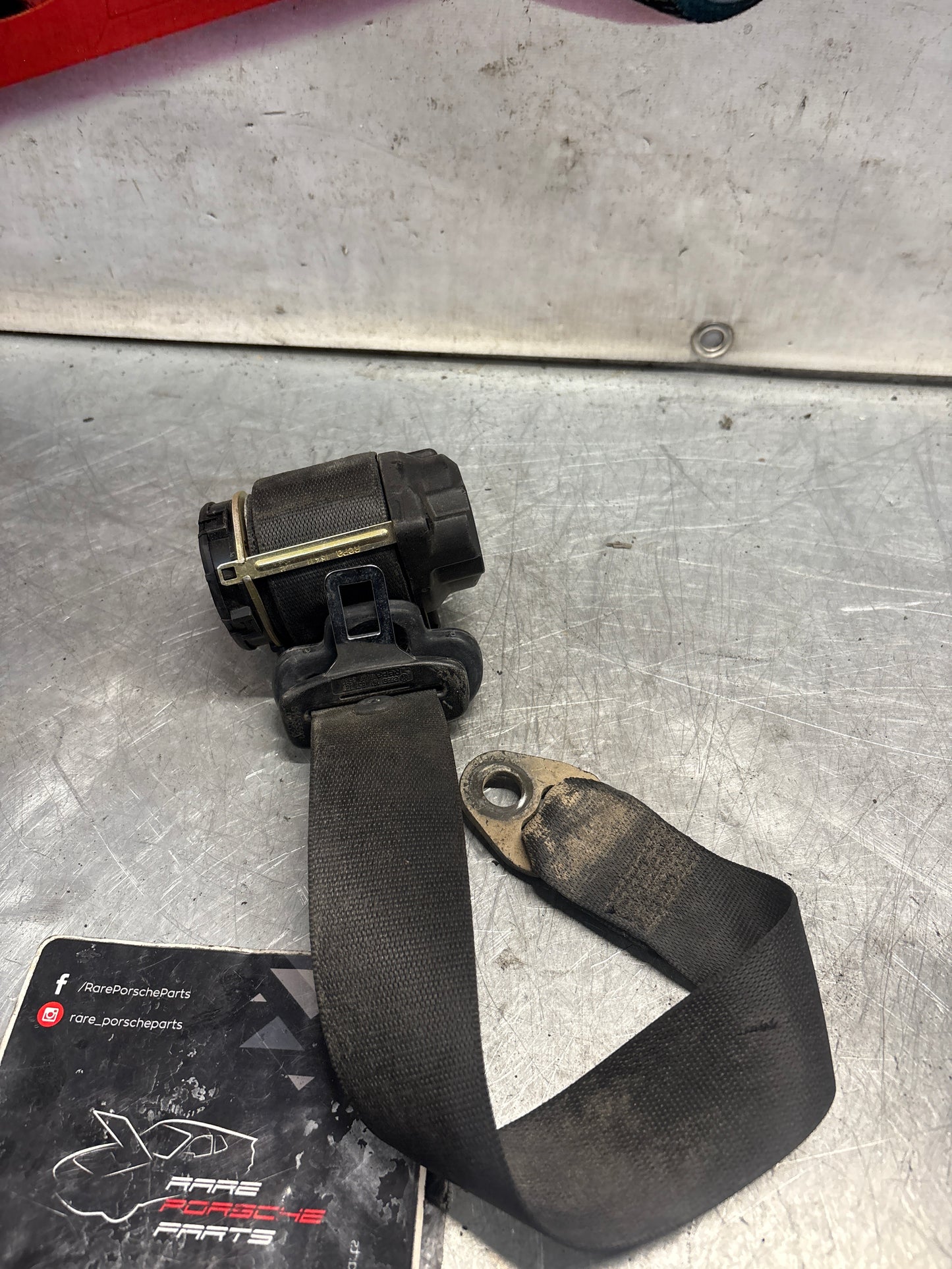 Porsche 911 996 rear right seatbelt, used 99680303603