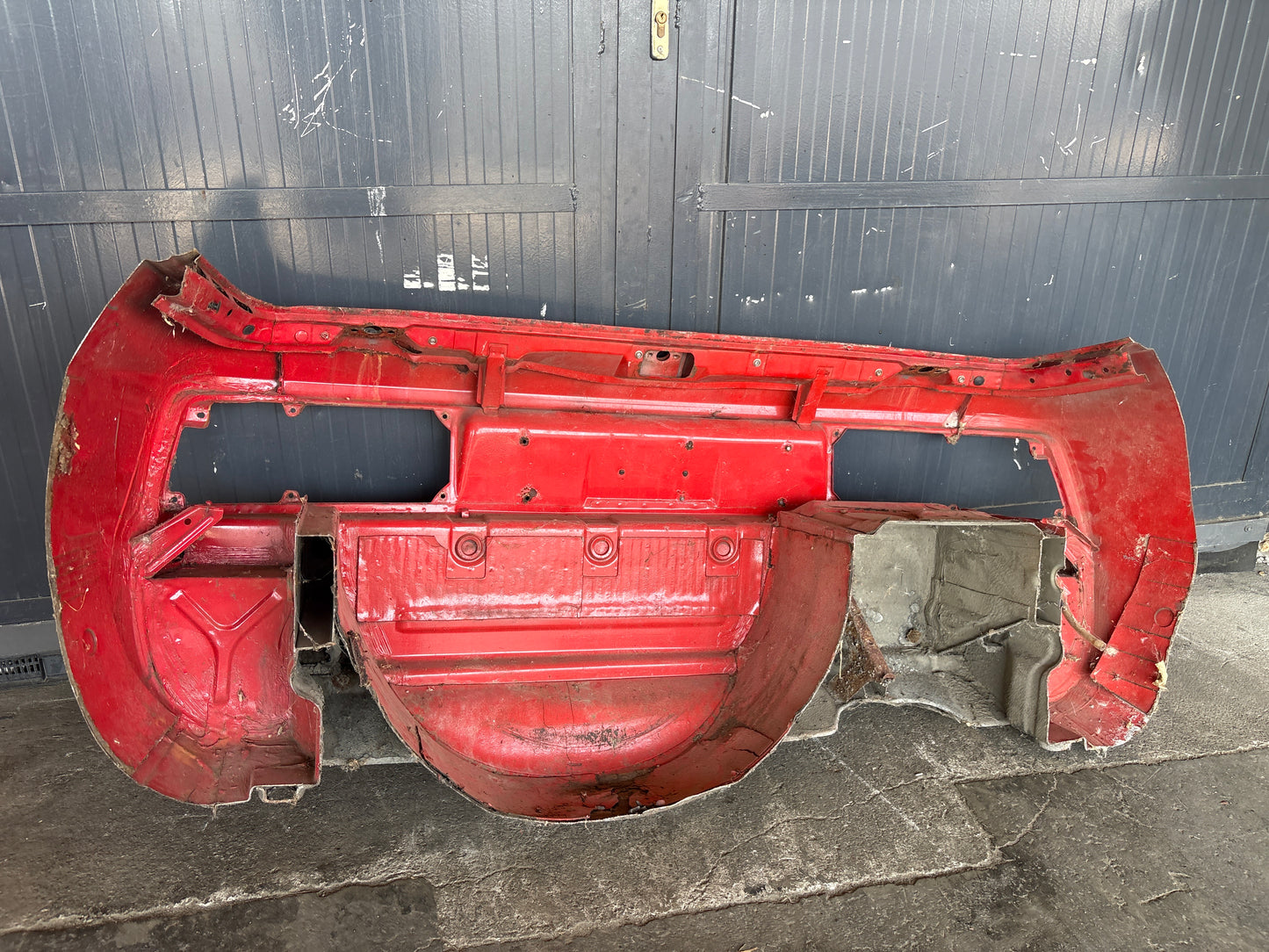 Porsche 924 rear end cut 94450303701, used