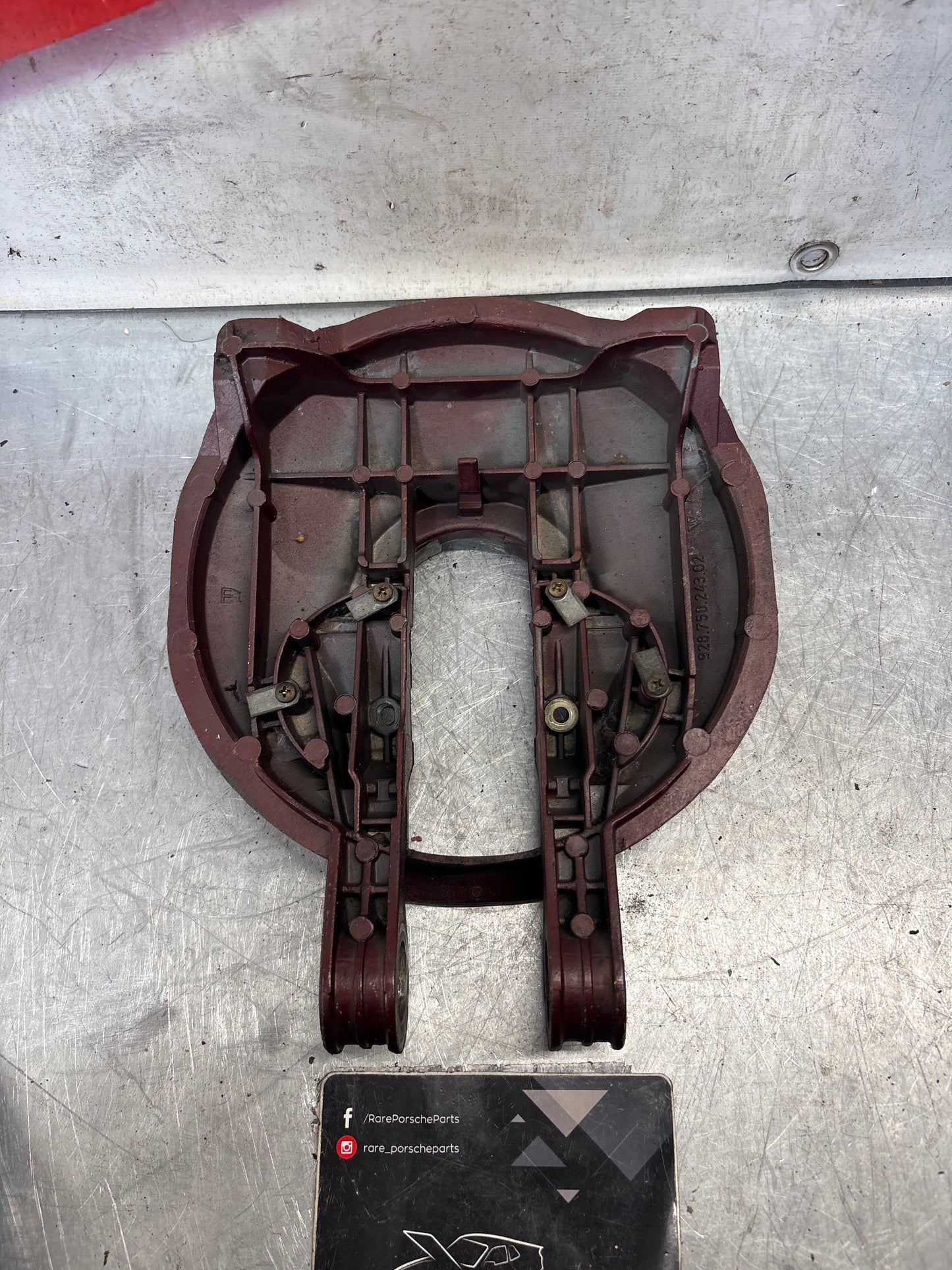 Porsche 928 left headlight swivel frame without any bearing 92875024302 used