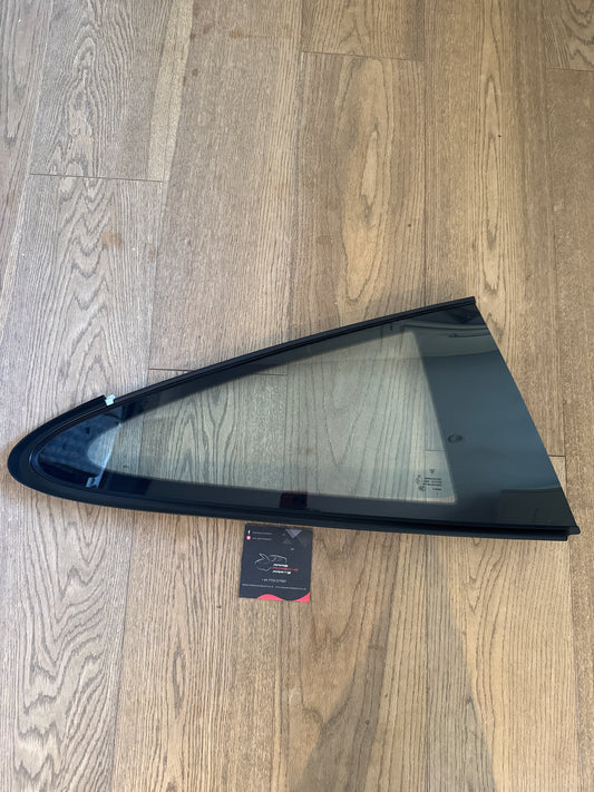 Porsche 991 Turbo GT2 RS side window 99154311280 New Genuine without box