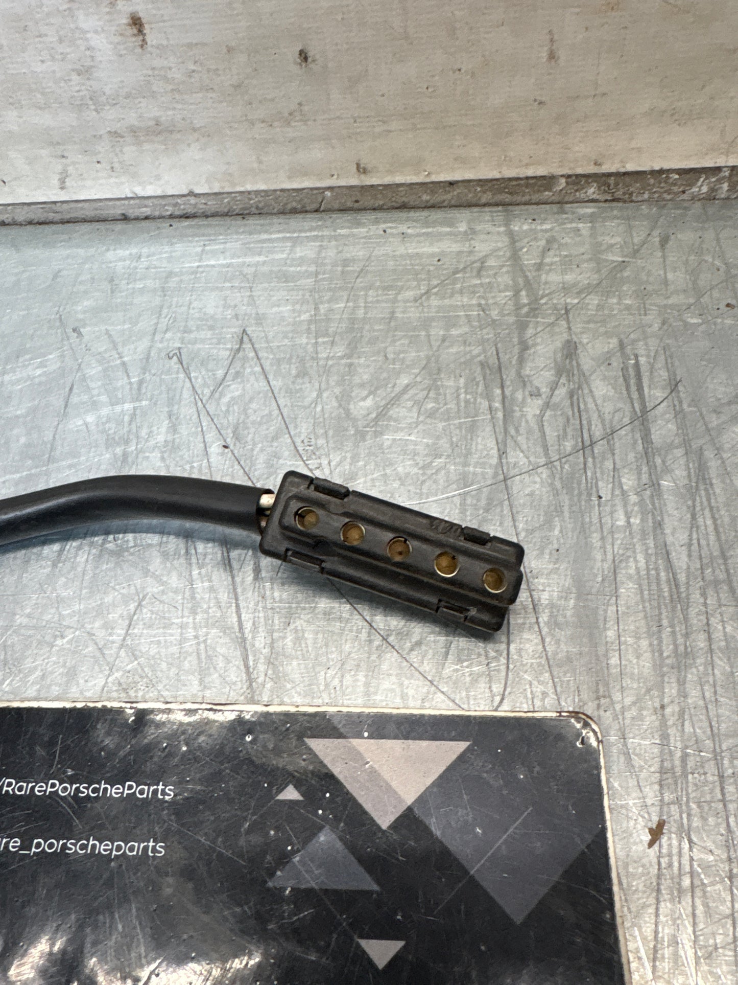 Porsche 928 dashboard connector harness, used 92861241100