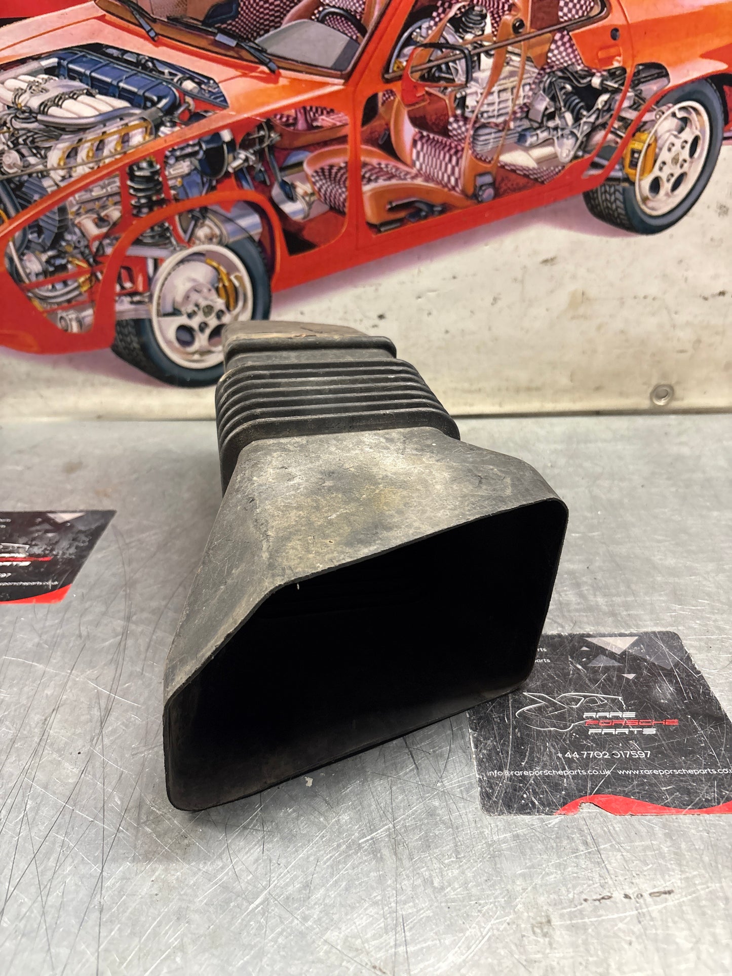 Porsche 928 right Air intake hose, used 92850415902