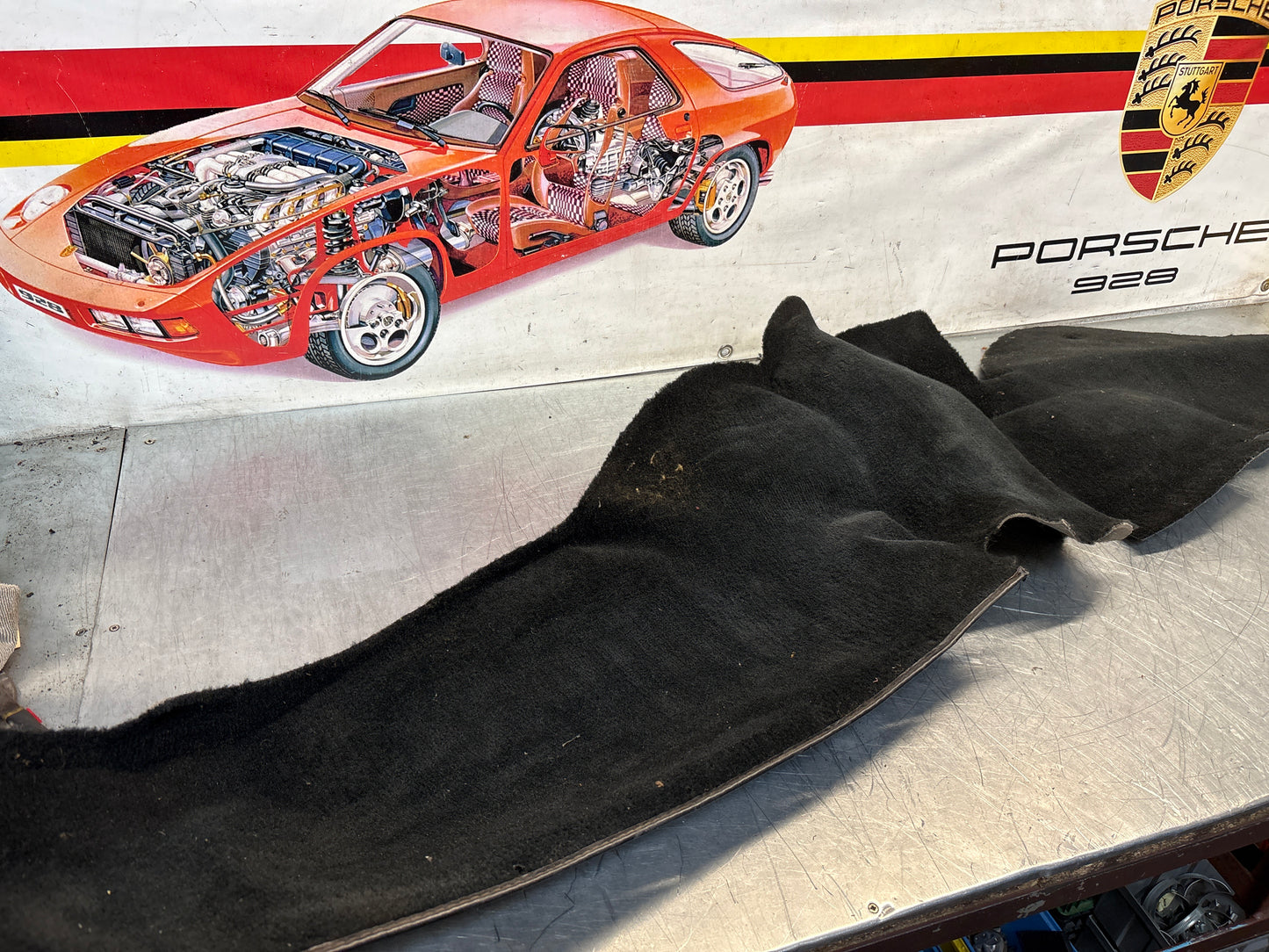 Porsche 924S 944 85.5- side trim panel, right, O/S black 94455508401 used