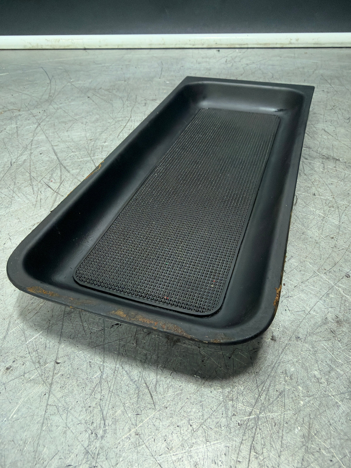Porsche 944 86-92 armrest tray with rubber pad 94455215500 used