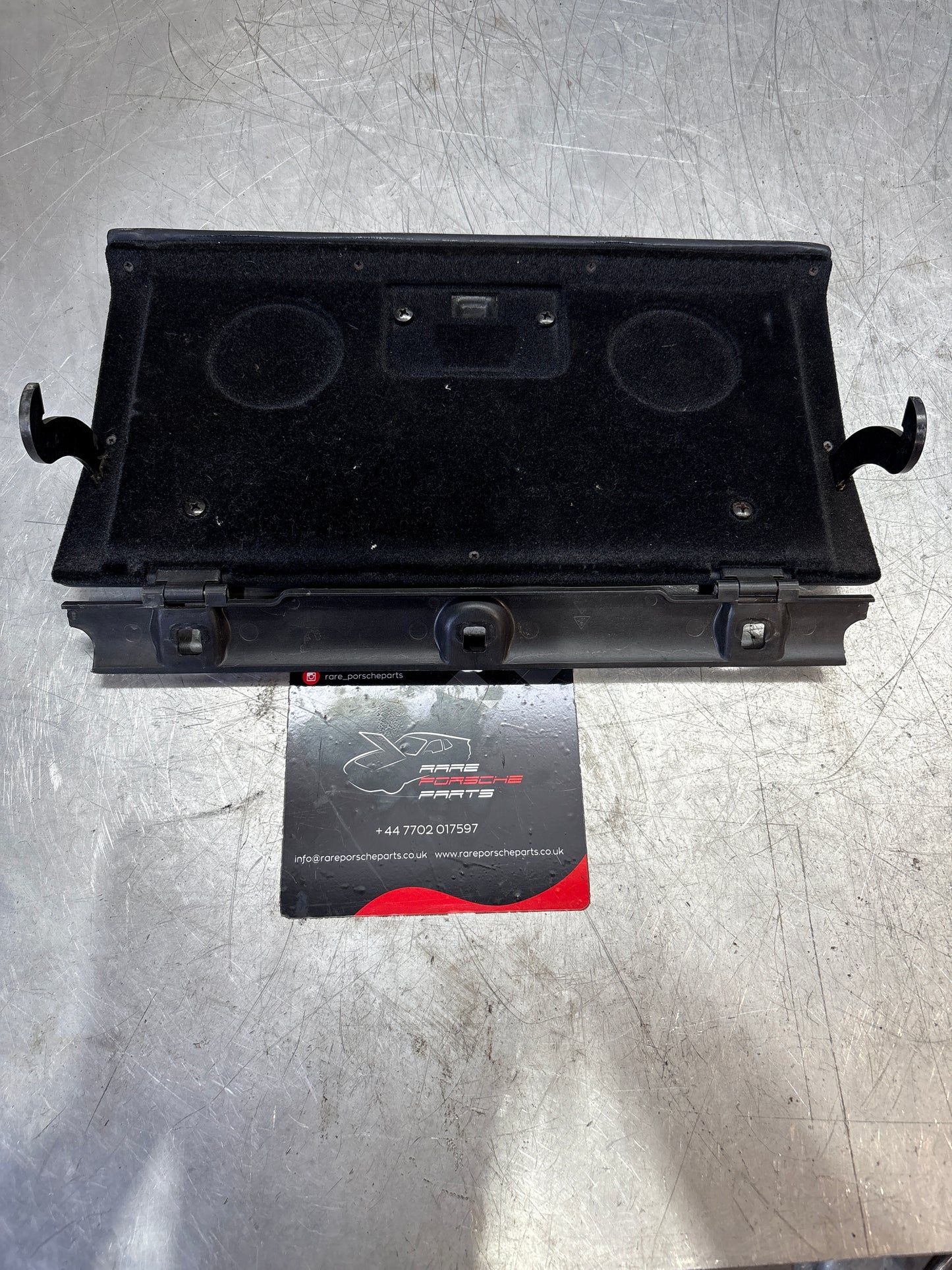 Porsche 944 85-92 glove box lid Marine blue used