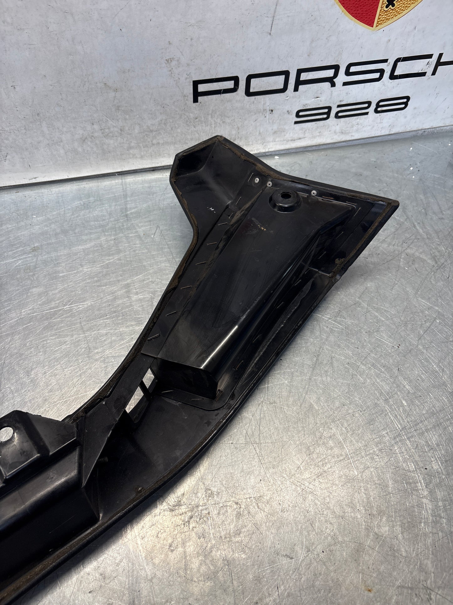 Porsche 928 black door armrest, right, off side, 92855510203, used