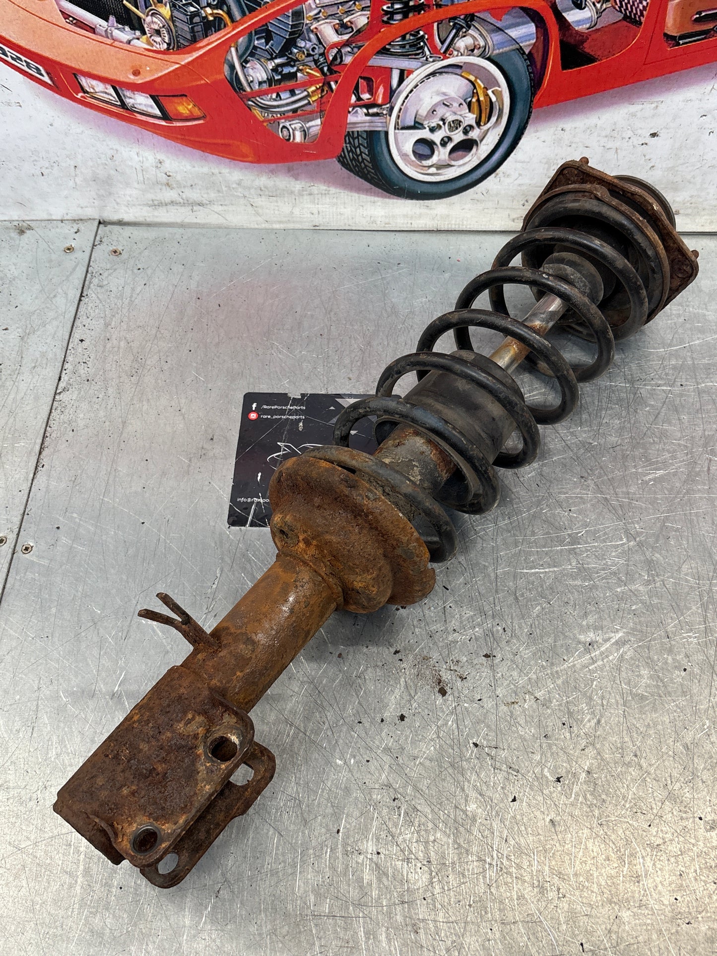 Porsche 924 Front shock absorber, used 477412032F