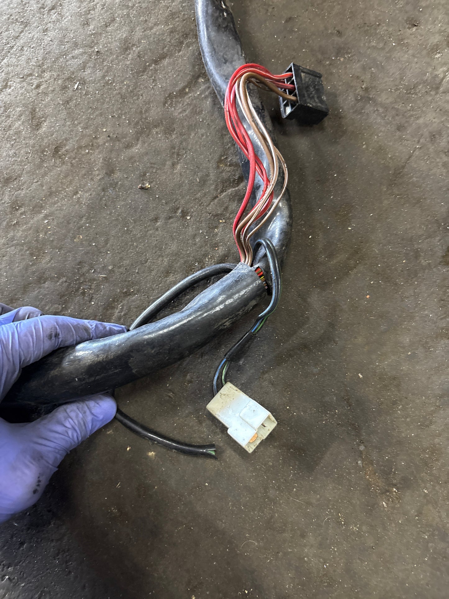 928 S4 engine bay loom wiring, used, for spares or repair, 92761200106 RHD