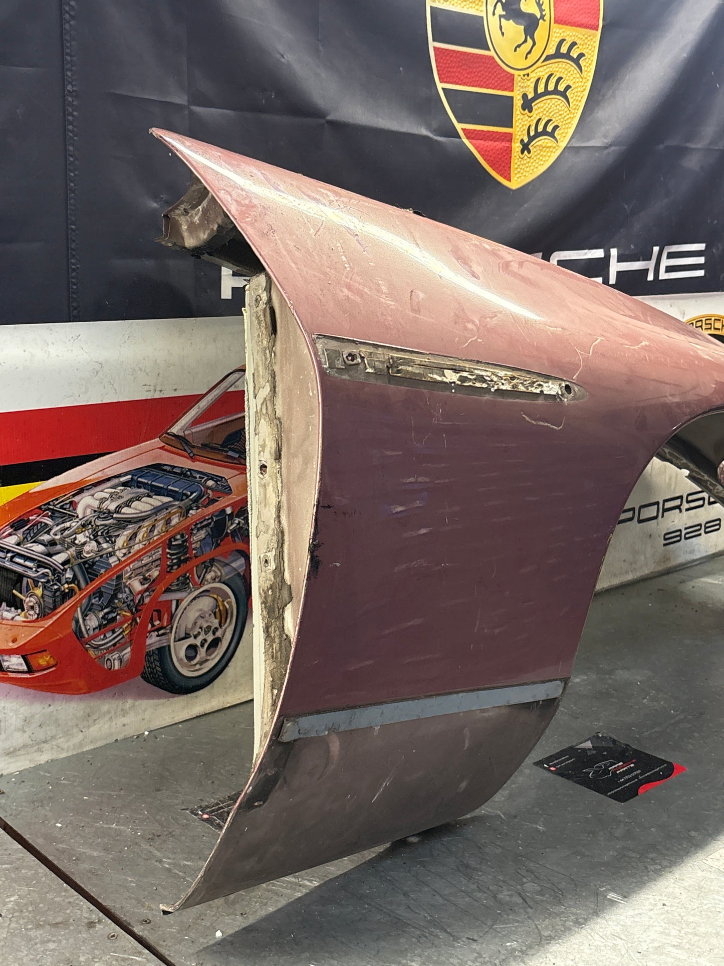 Porsche 928 S4 GT front right wing, used, 92850301211