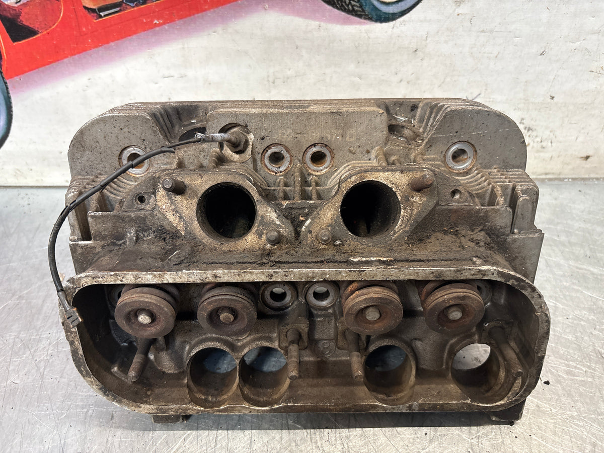 Porsche 914, cylinder head, right side, used 021101371Q