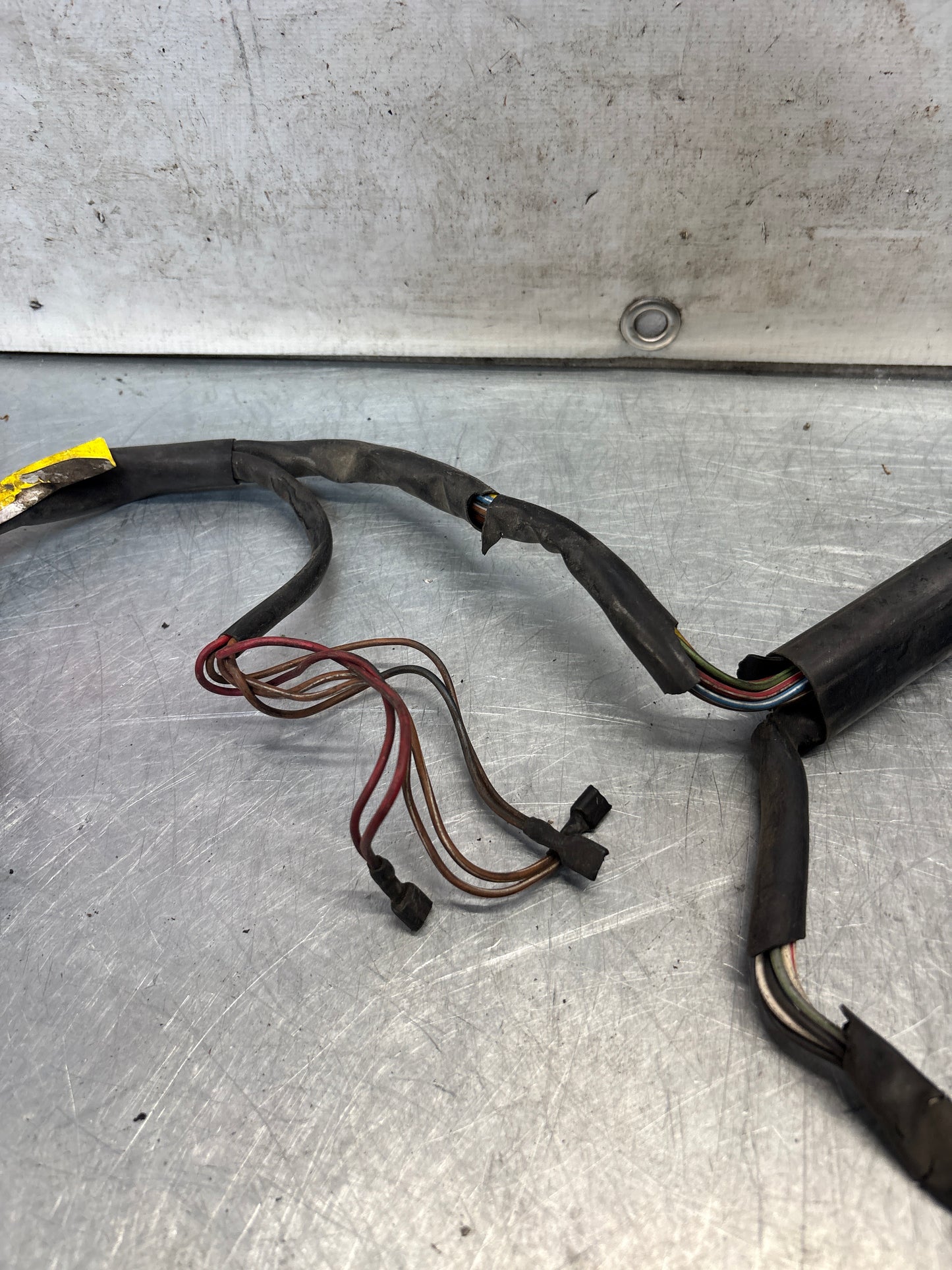 Porsche 928 S driver’s door loom / harness mirror cut, used 92861216702 / 92861216402