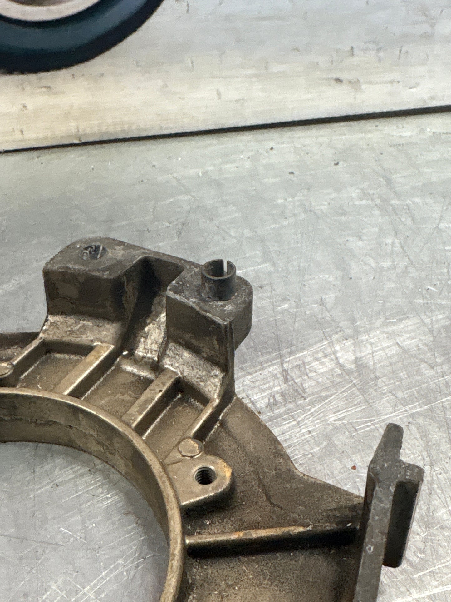 Porsche 924 944 Camshaft Gear Front Cover 9441051892R used