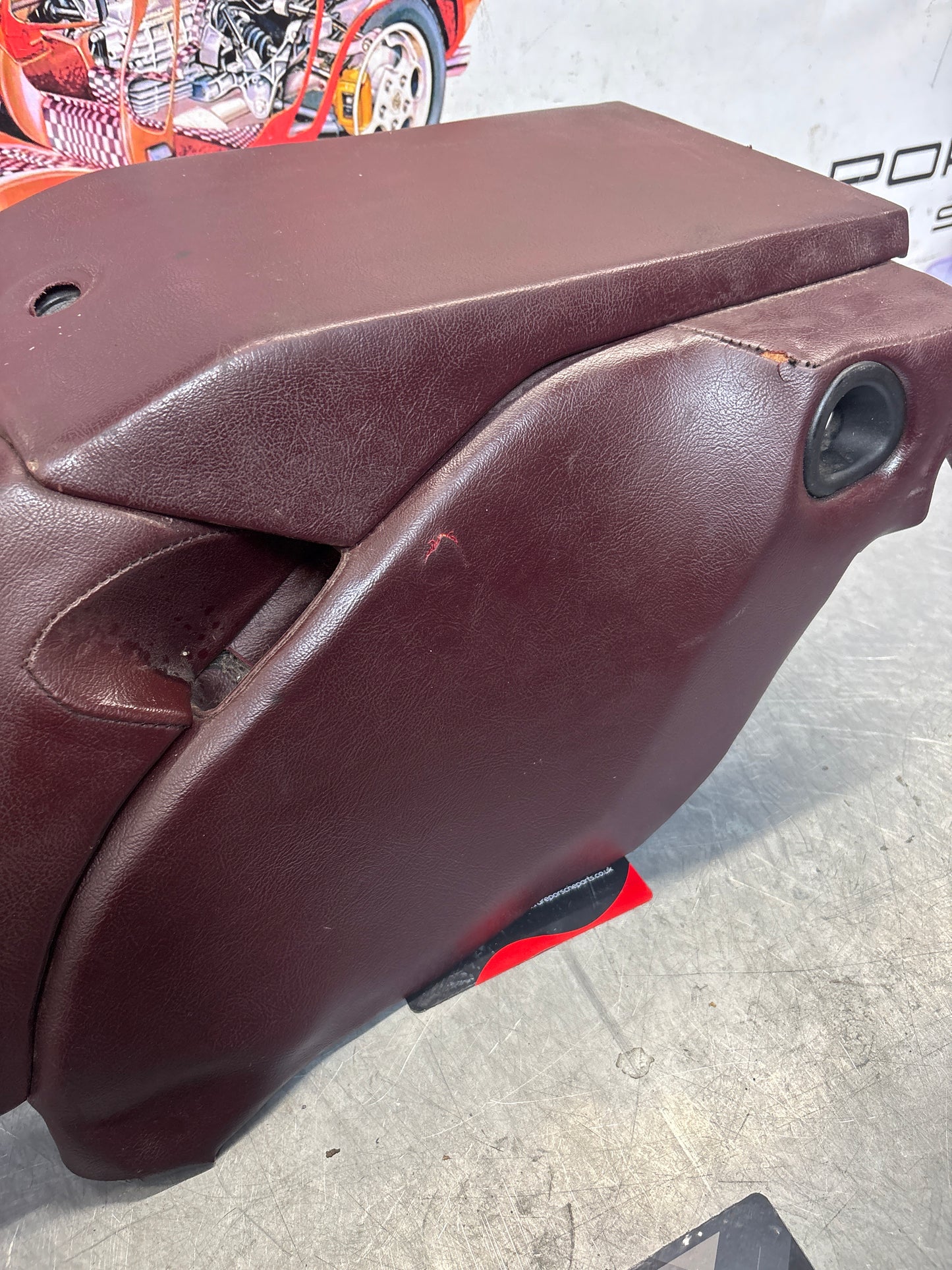Porsche 928 S center console, rear armrest, Burgrundy, no key, and lock 92852206757 92852206150 used