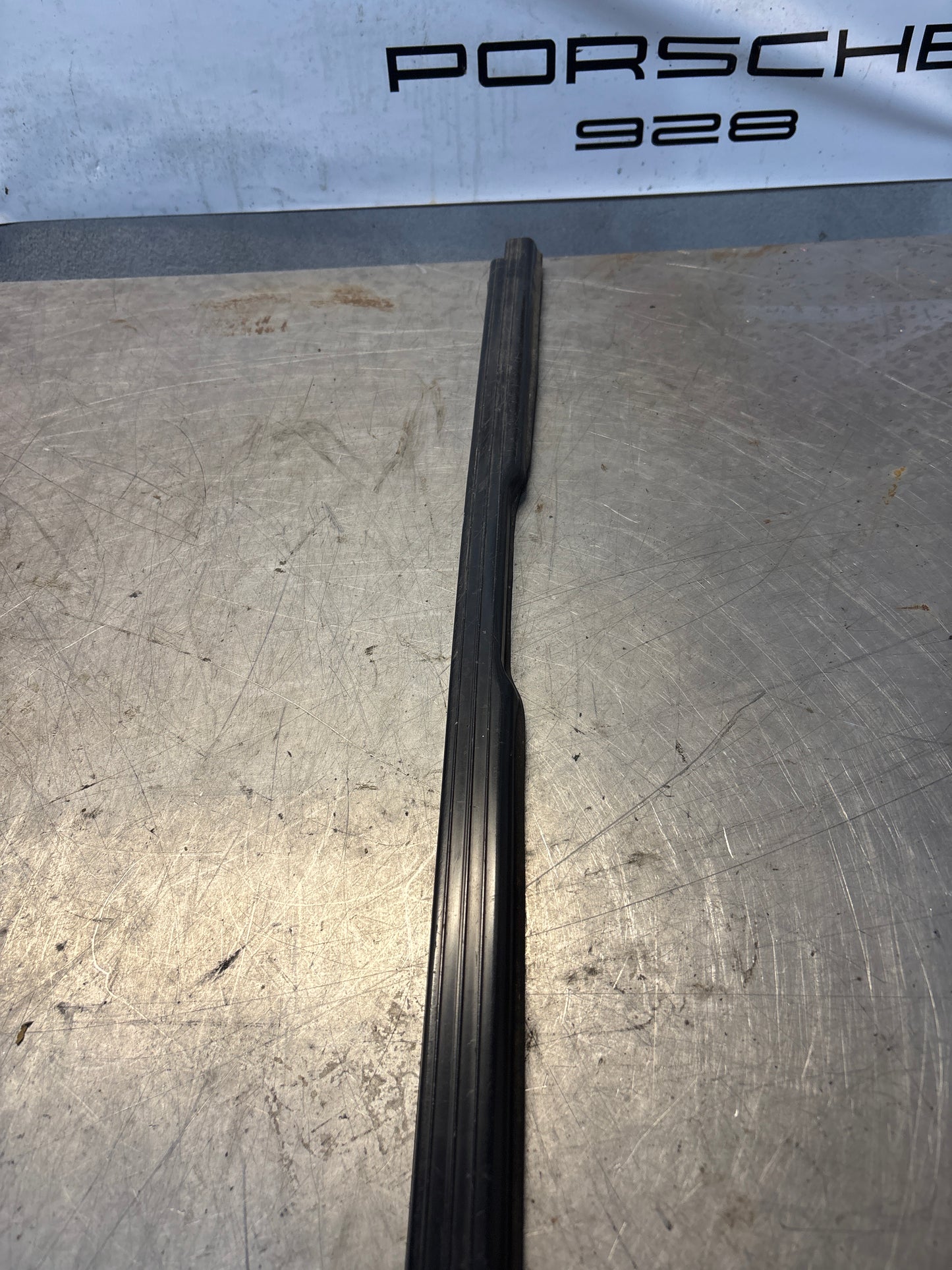 Porsche 944 85.5- left sill trim, used 94455112100