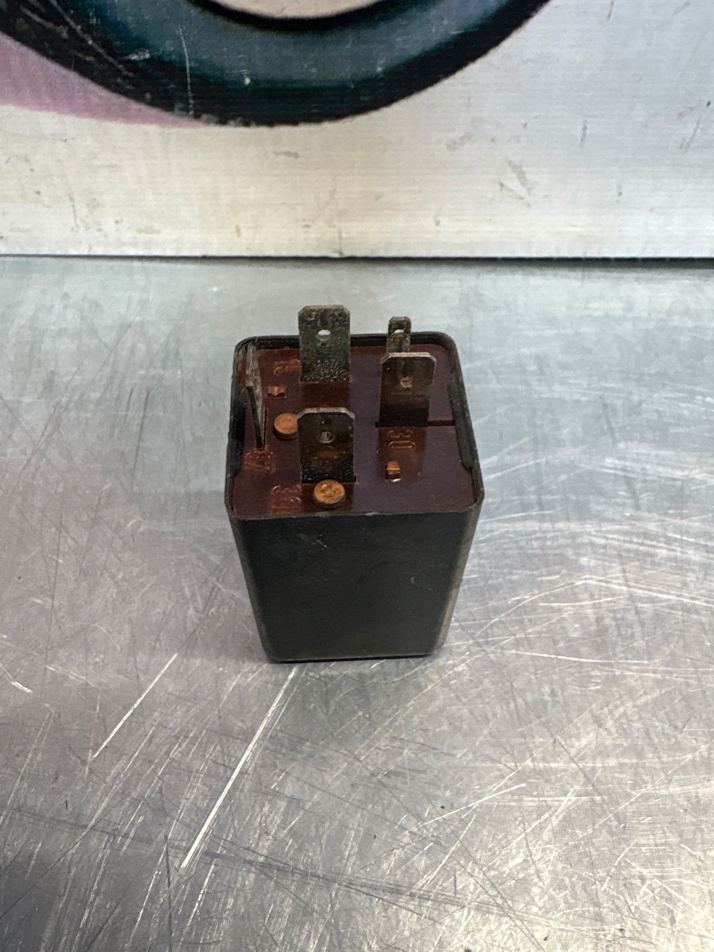 Porsche 928 fuel pump relay, used 92861511301