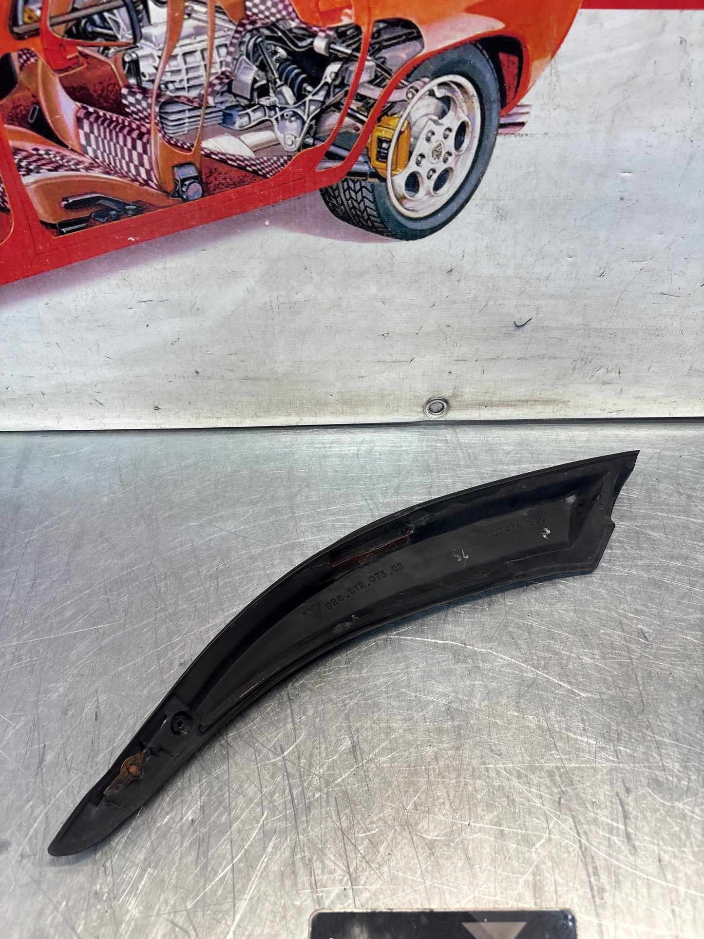 Porsche 928 Spoiler angolare posteriore sinistro, usato 92851207302