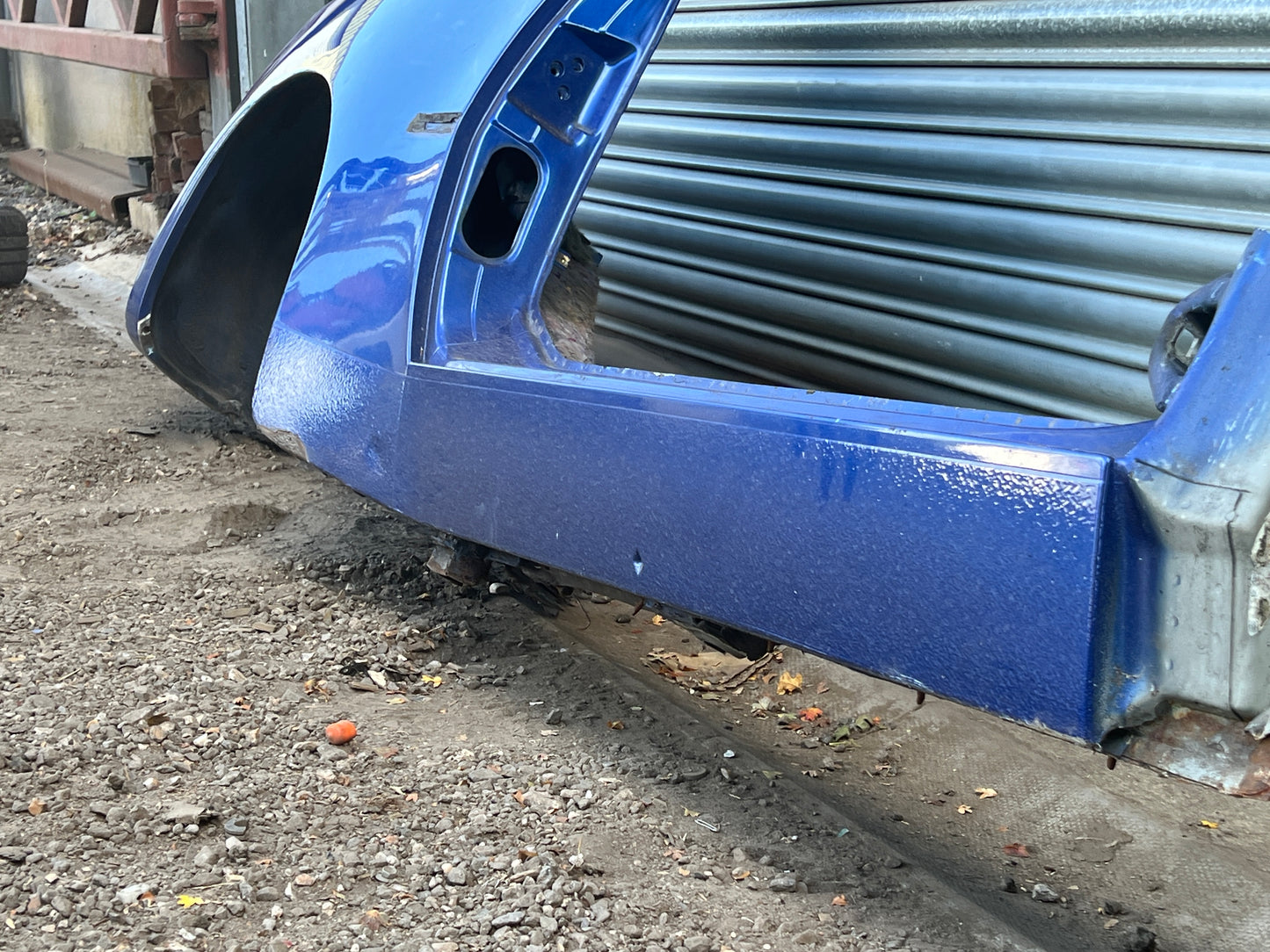 Porsche 944 S2 / Turbo 1991 Right side cut, rear fender with sill 94450390403 94450361200