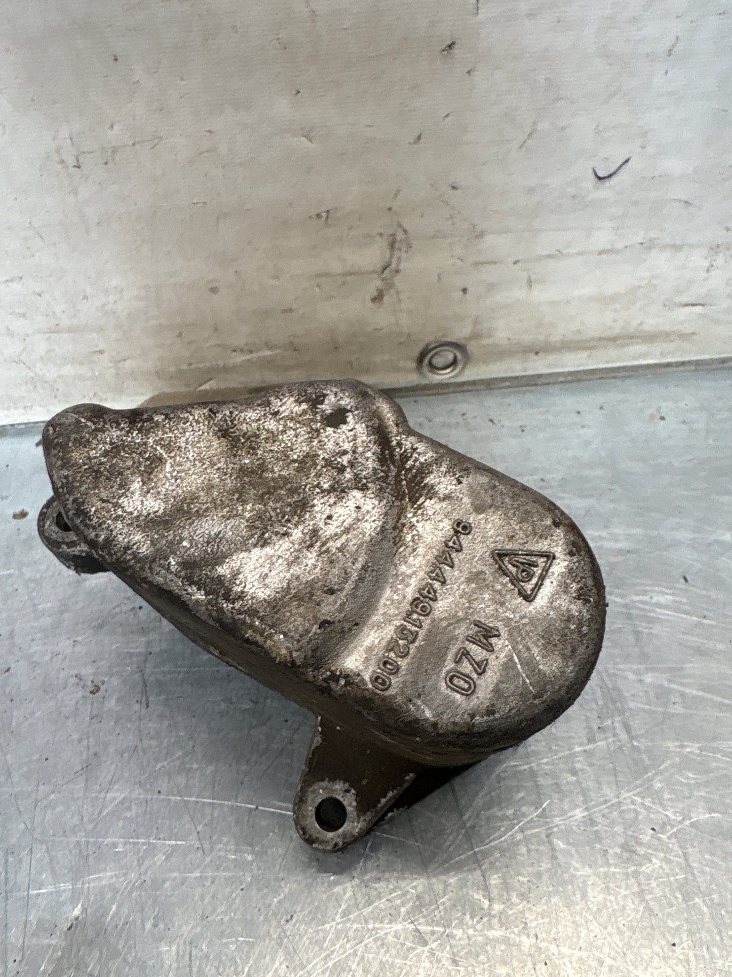 Porsche 944 transmission end cap piece, used 94444913200