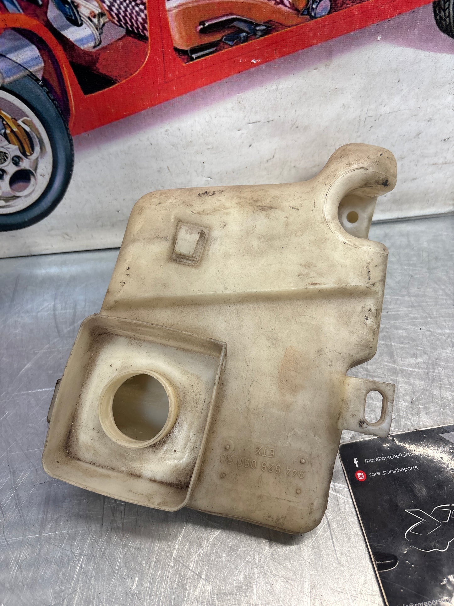 Porsche 944 Turbo/S2 Serbatoio liquido lavacristallo senza impianto lavafari, usato 944 628 060 00