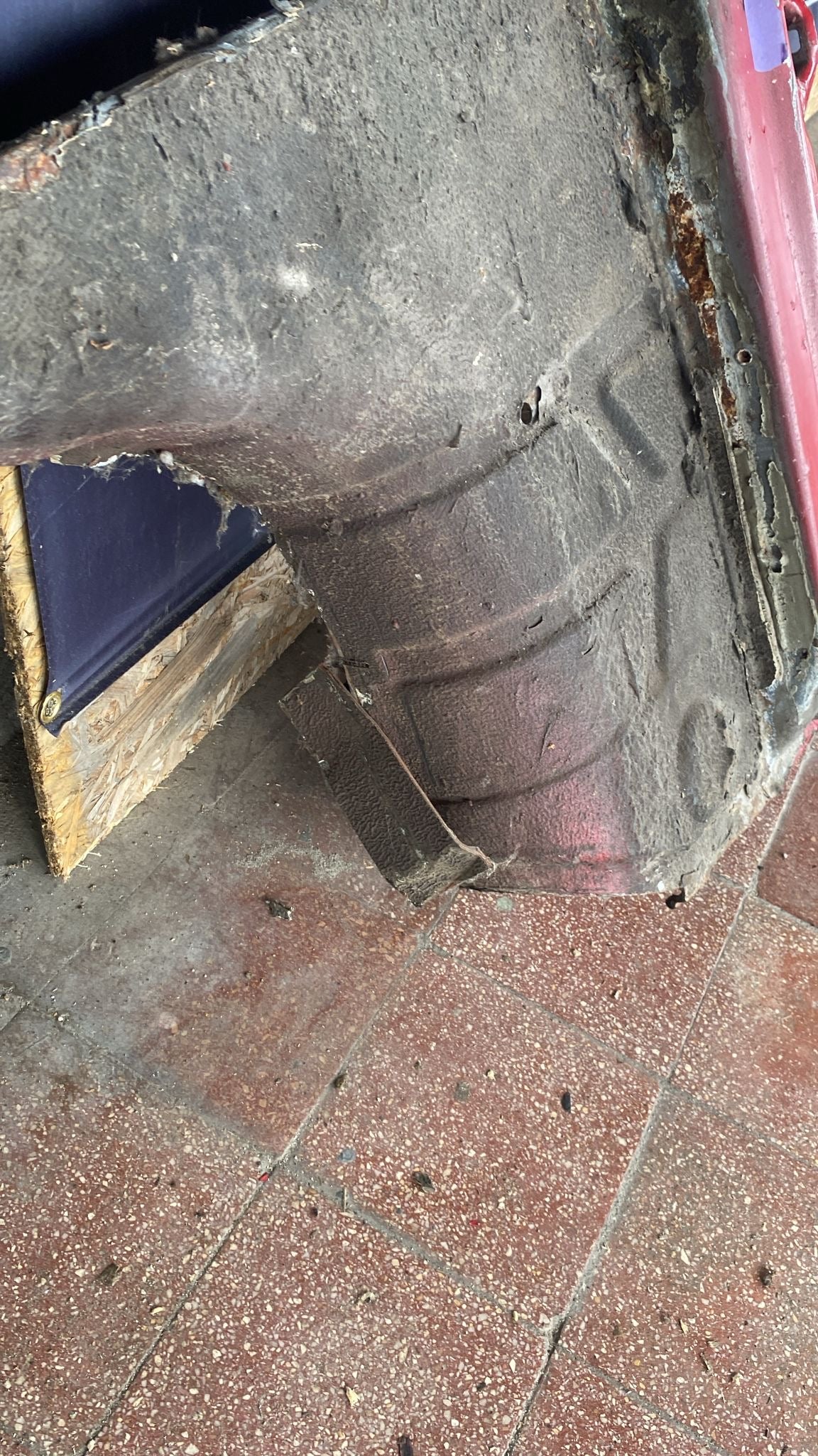 LPorsche 924 76-79 left sill / fender section, 477809601B cut