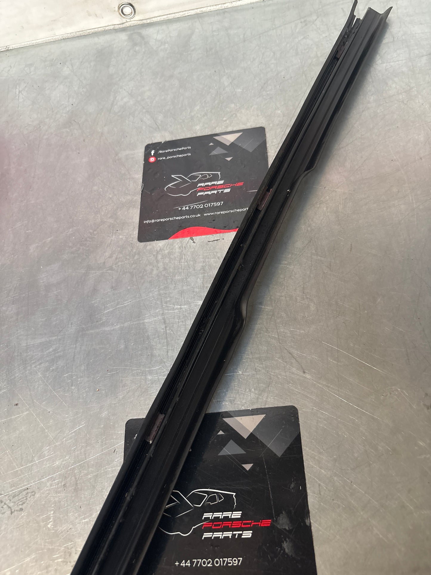 Porsche 944 85.5- right sill trim, used 94455112200