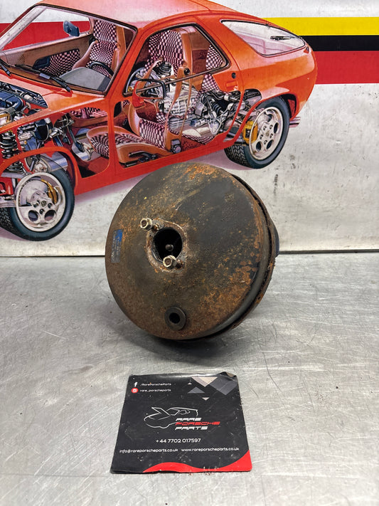 Porsche 944 brake booster, used 95135502701