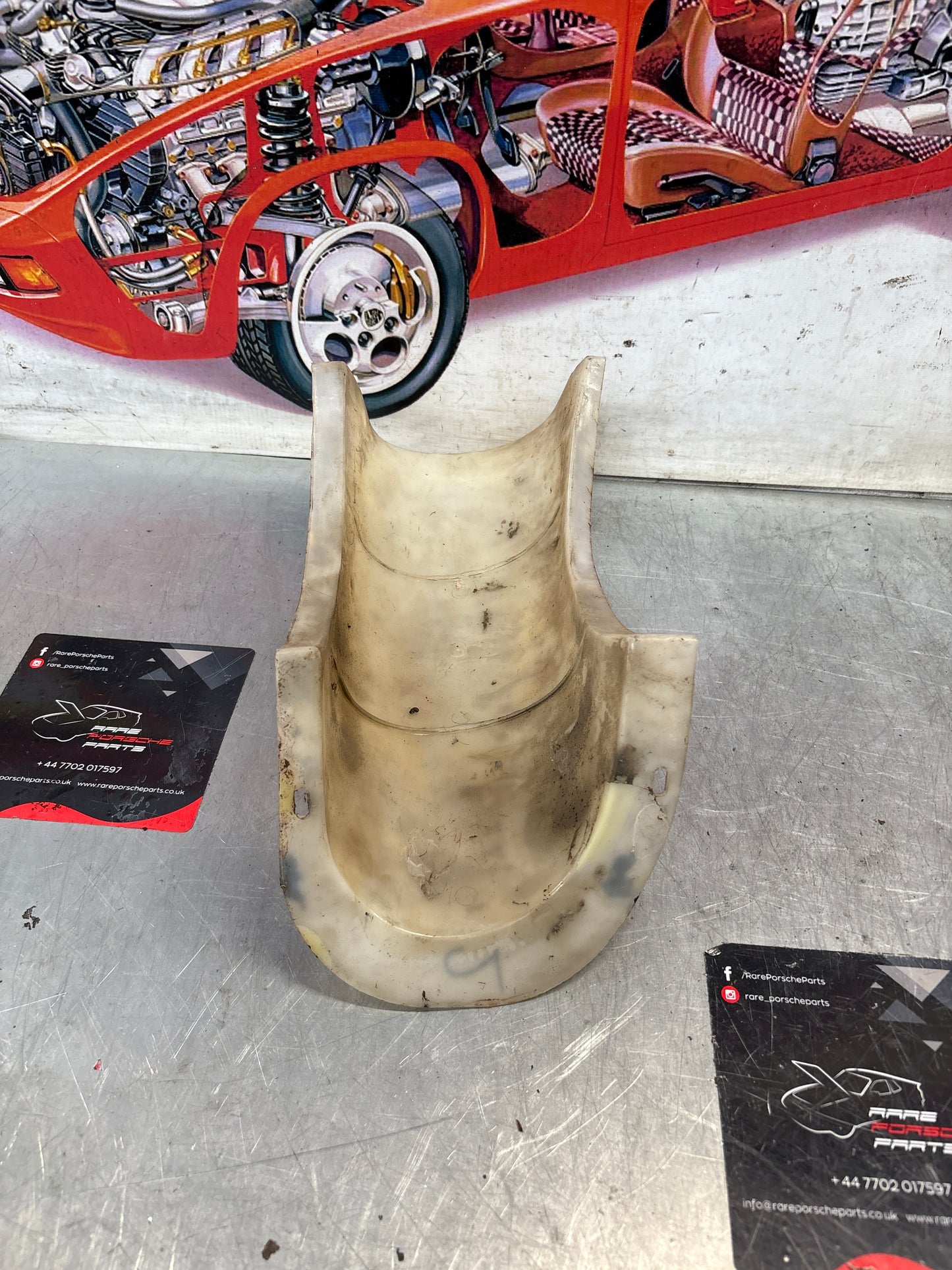 Porsche 924 76-79 filler neck cover, used 477201347C