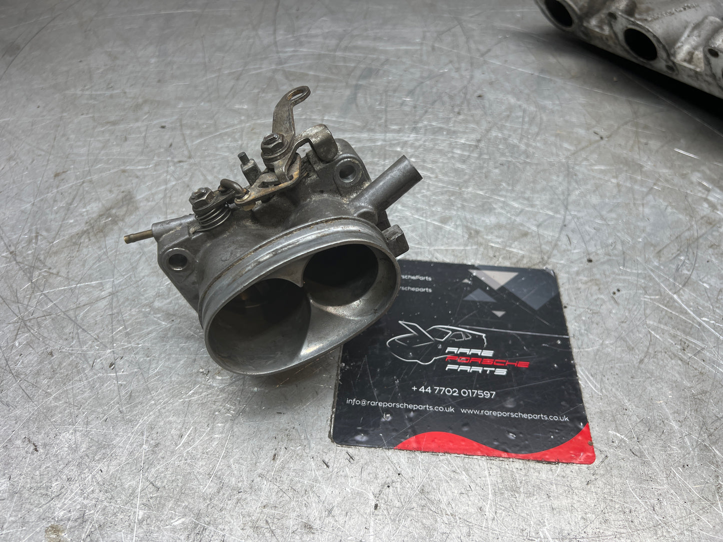 Porsche 924 2.0 Turbo throttle body 93111006105, used