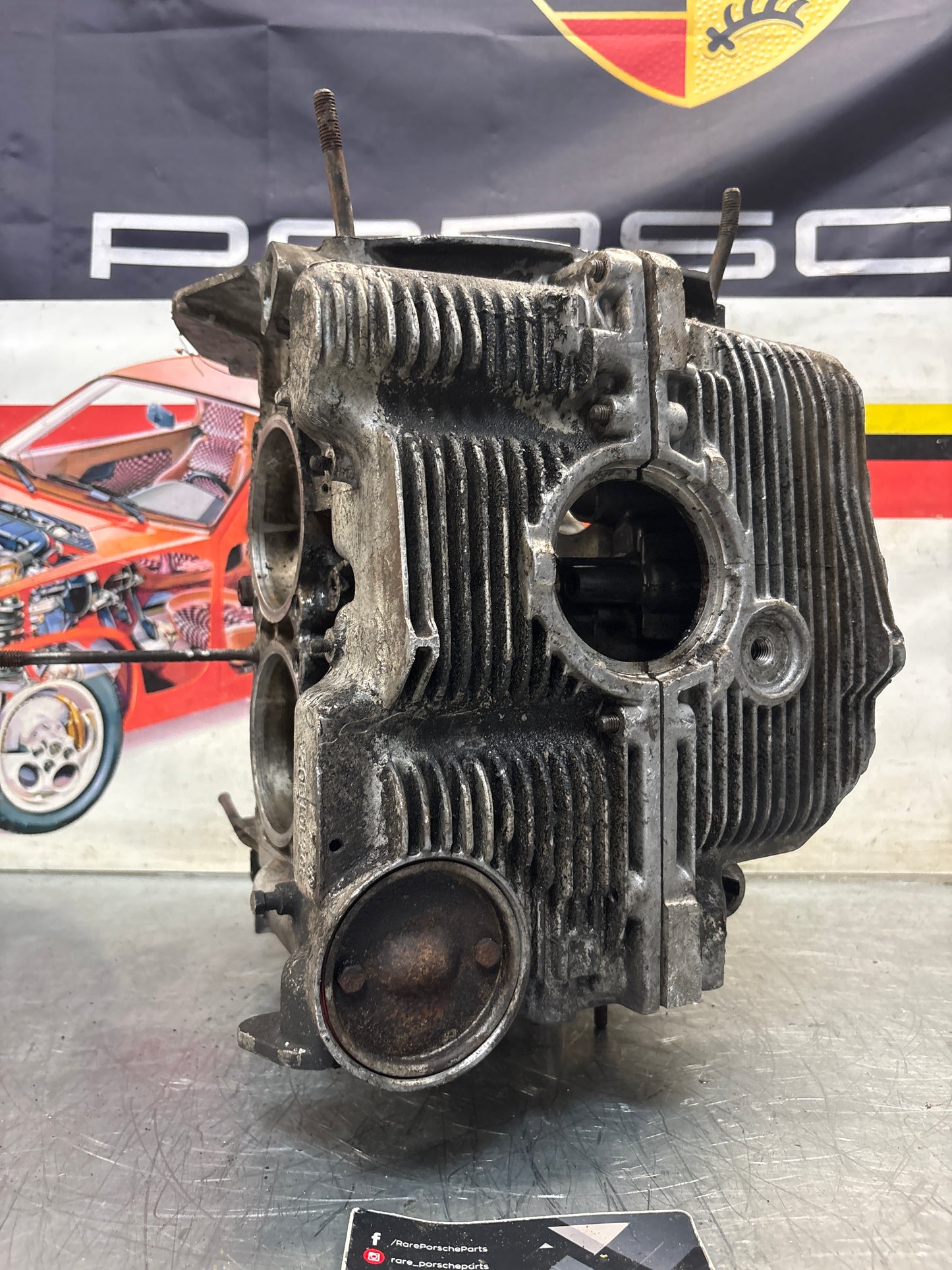 Porsche 914 1.7L engine case, used EA045825