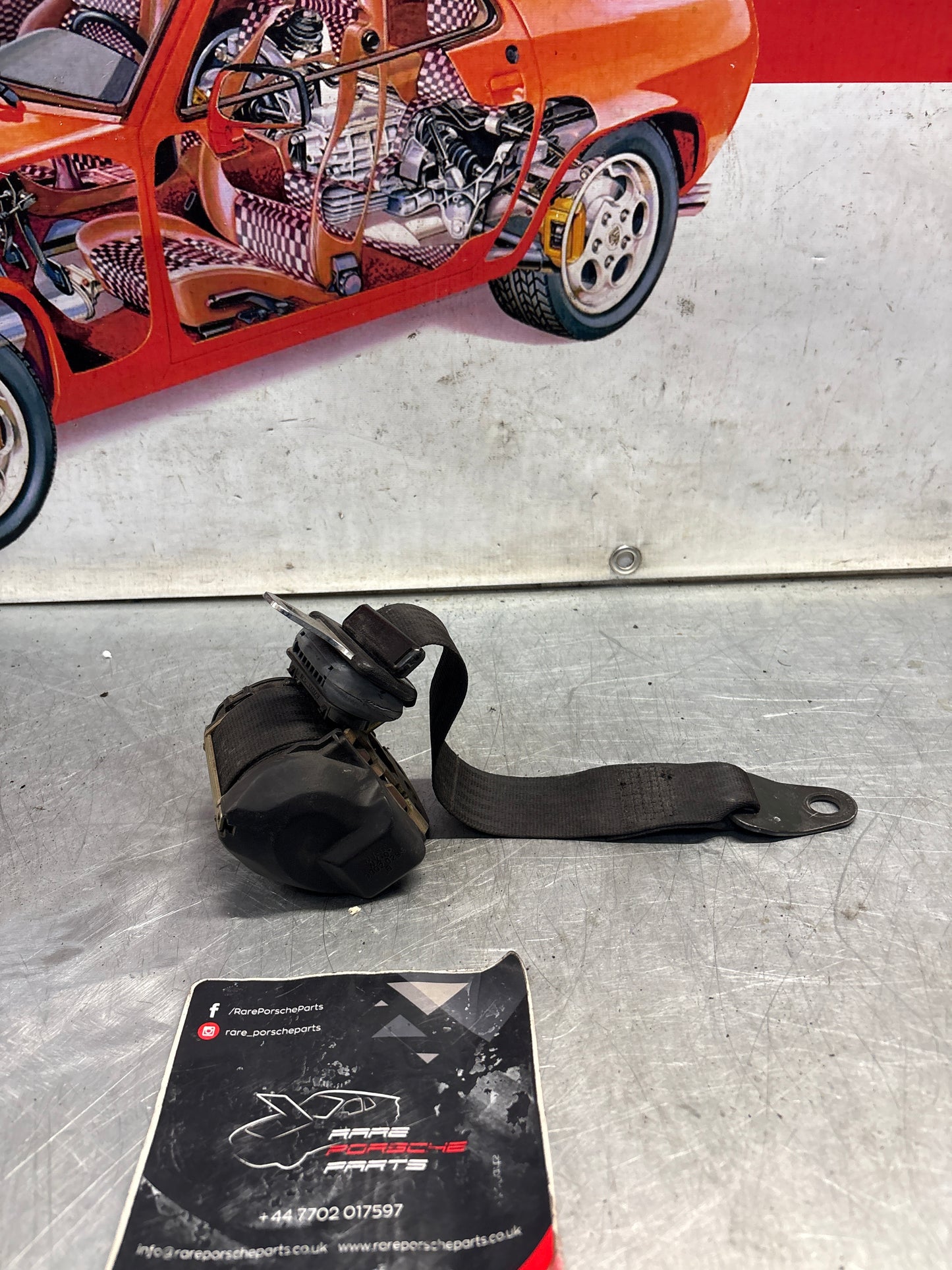 Porsche 924S 944 S S2 Turbo front right seat belt 94480312600, used