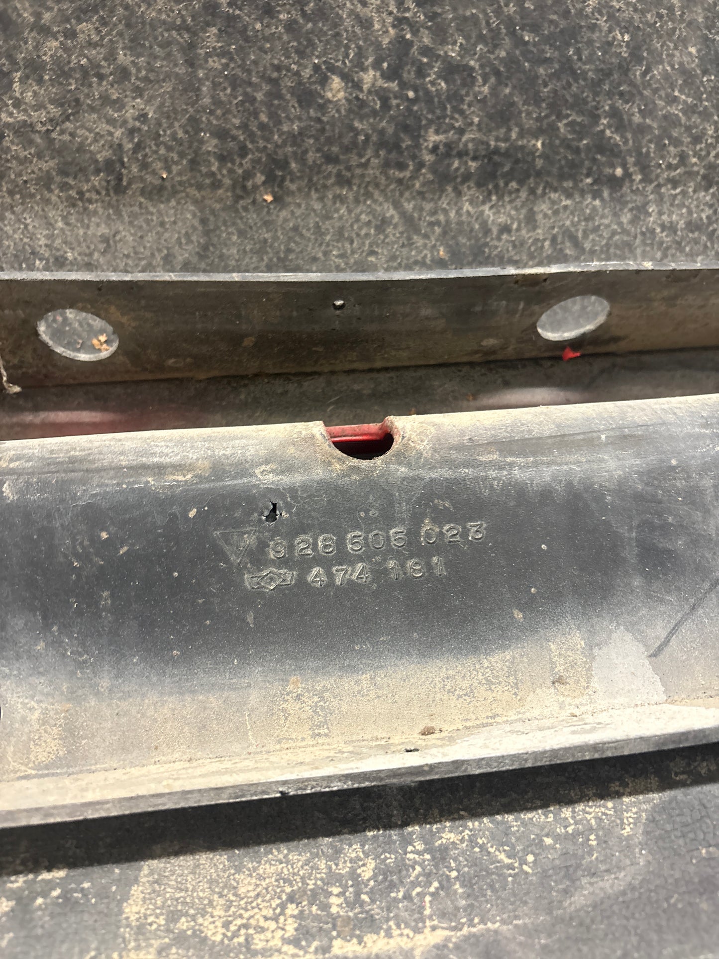 Porsche 928 rear bumper, used 928505023