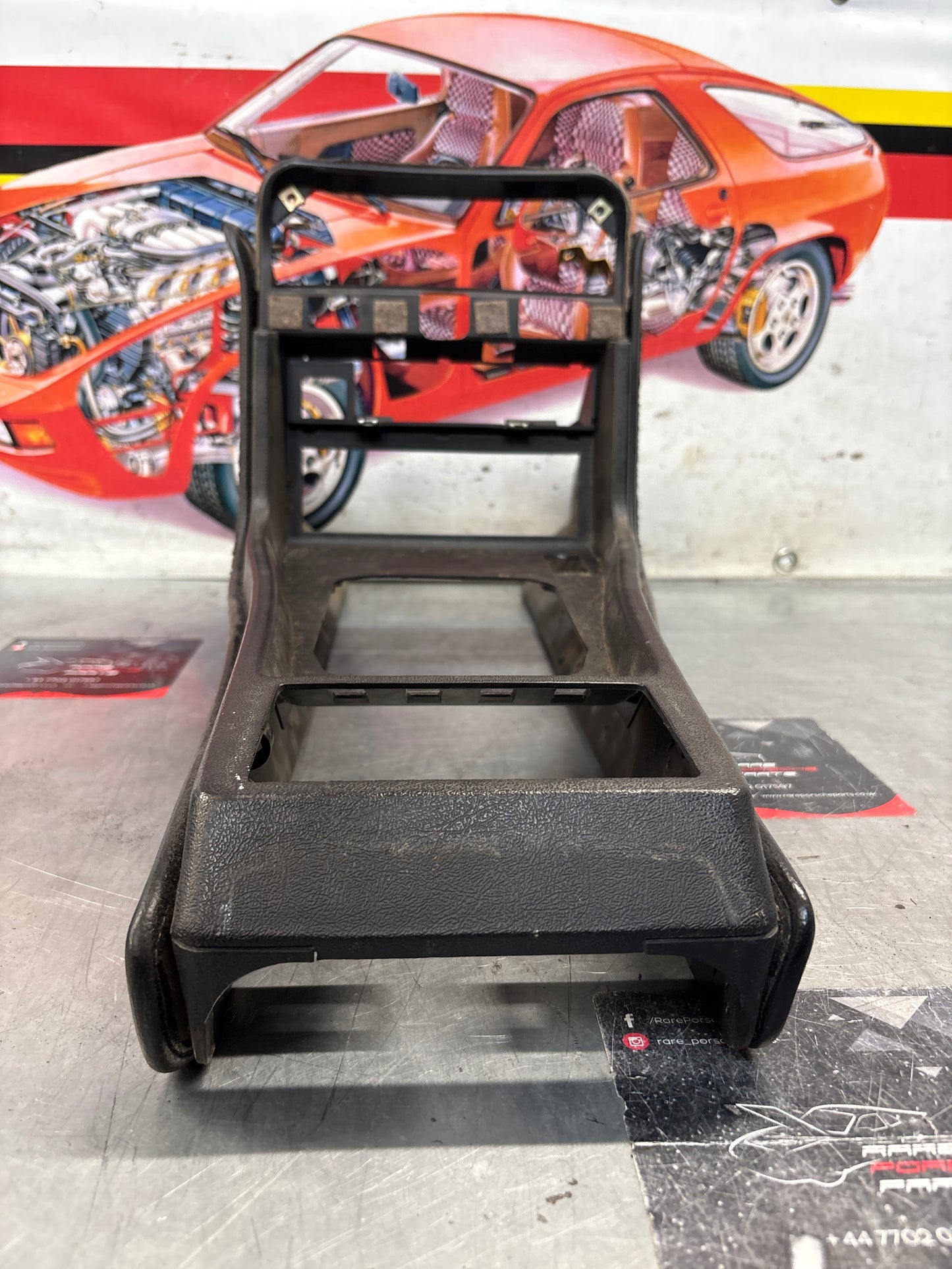 Porsche 924 944 centre console black with black carpet one switch hole 477857969 / 477857951 used