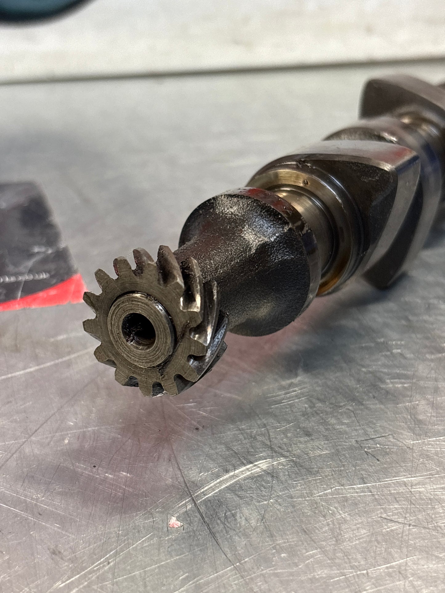 Porsche 924 / 924 Turbo chamshaft 046109021 used